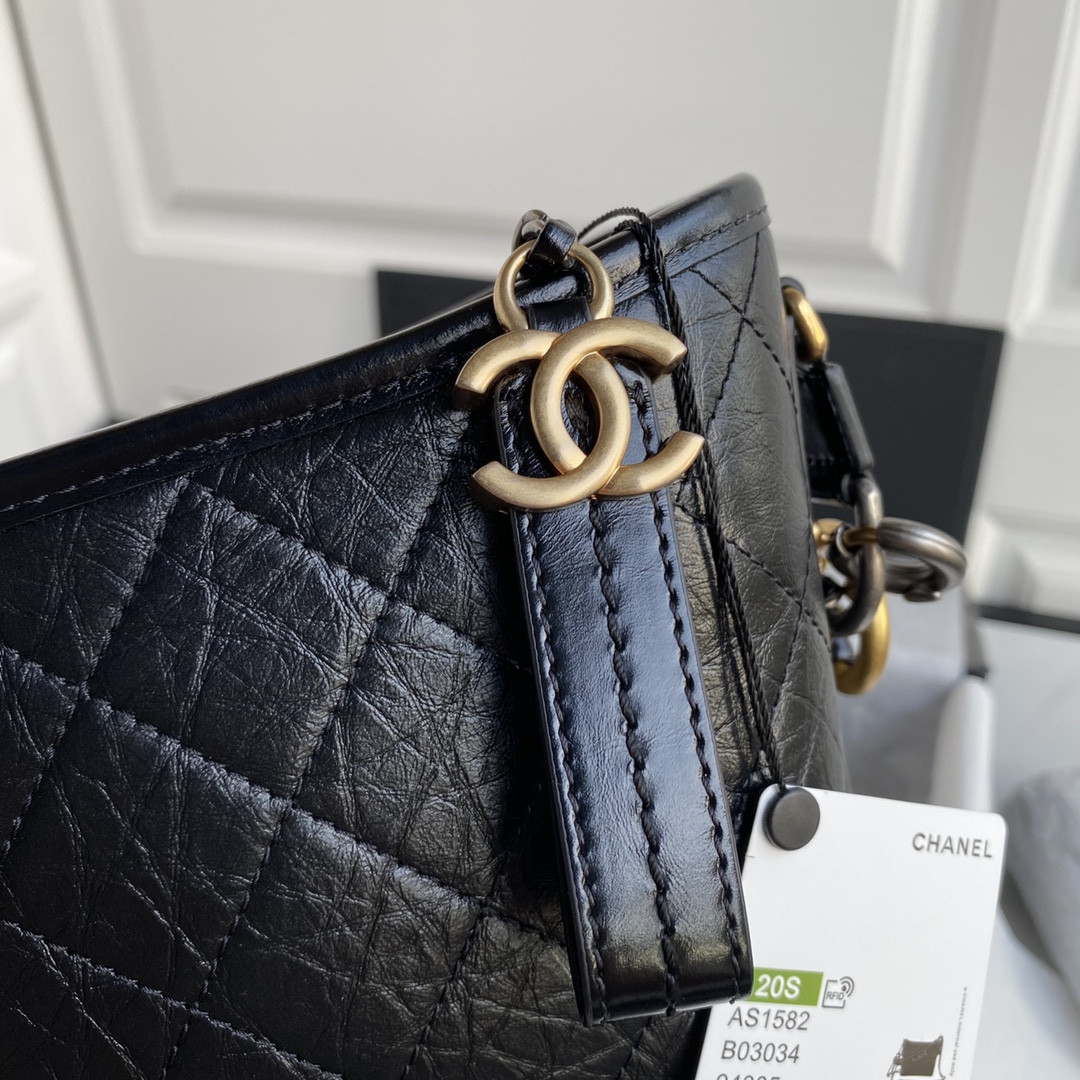 Ch*el Gabrielle SMALL BLACK with shoulder strap letters 20 x 15 x 8cm