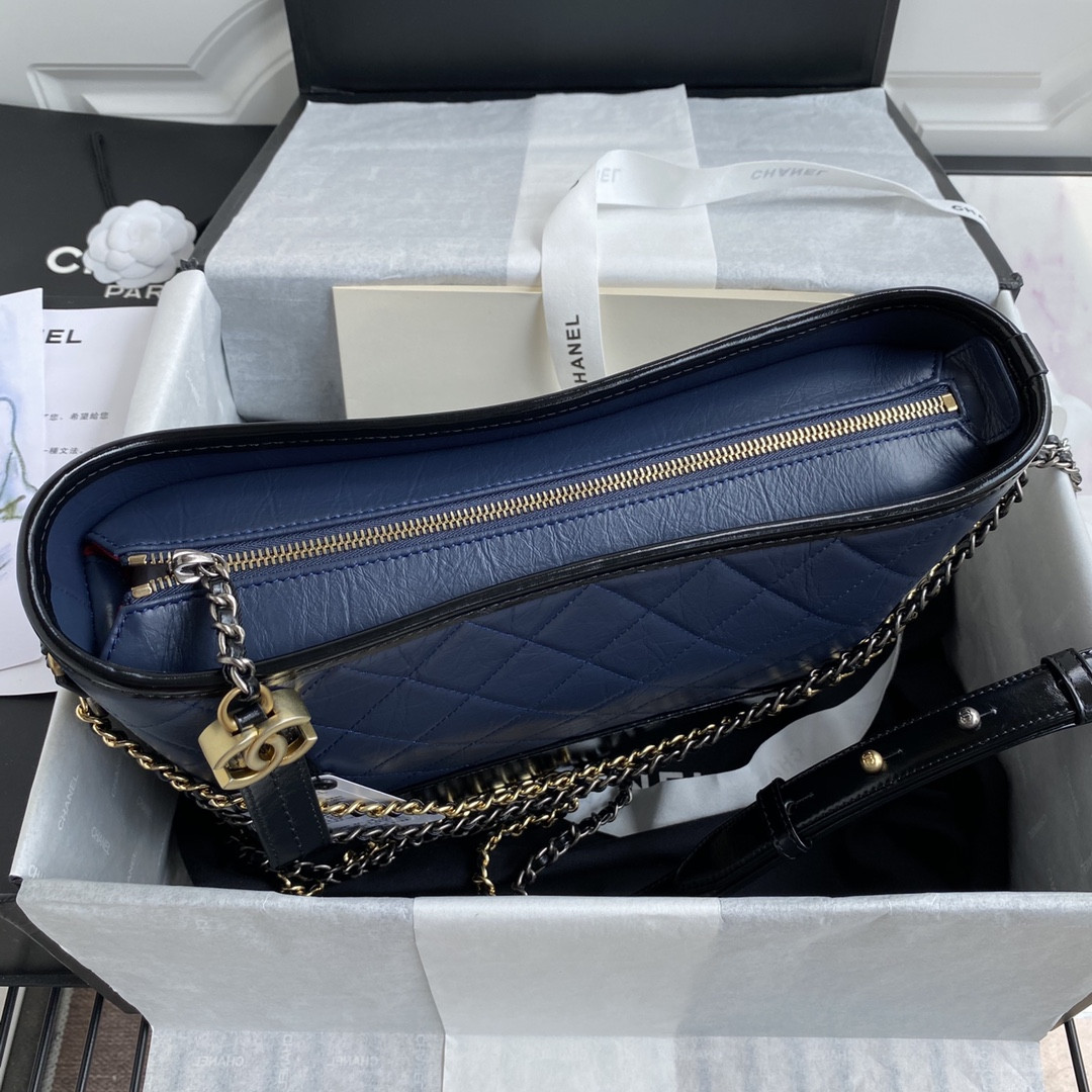 Ch*el Gabrielle MEDIUM BLUE BLACK 21 x 28 x 10cm