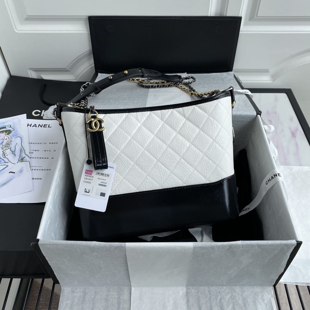 Ch*el Gabrielle MEDIUM WHITE BLACK 21 x 28 x 10cm