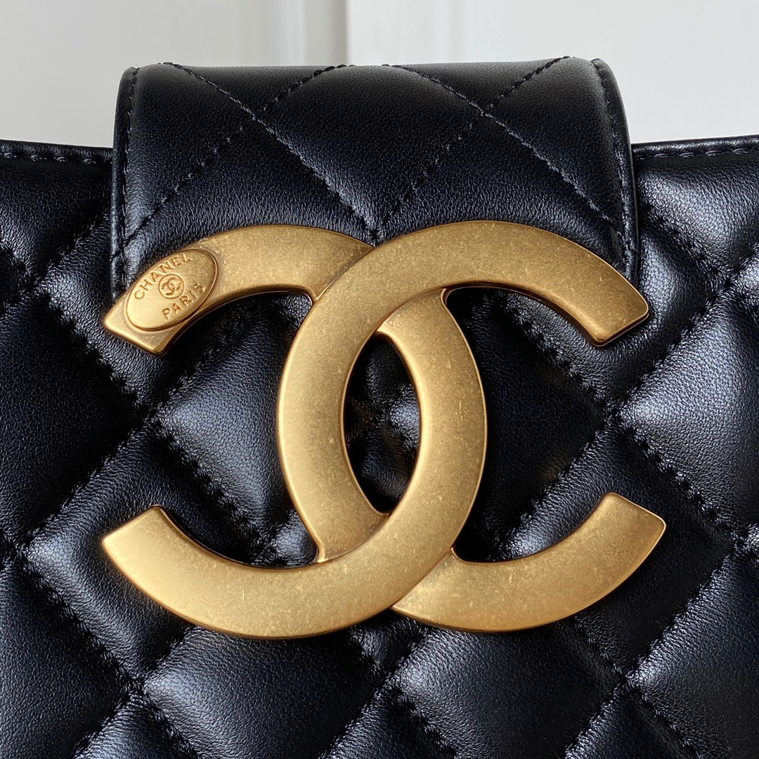 Ch*el BAGUETTE BAG 16.5×26.5×5cm