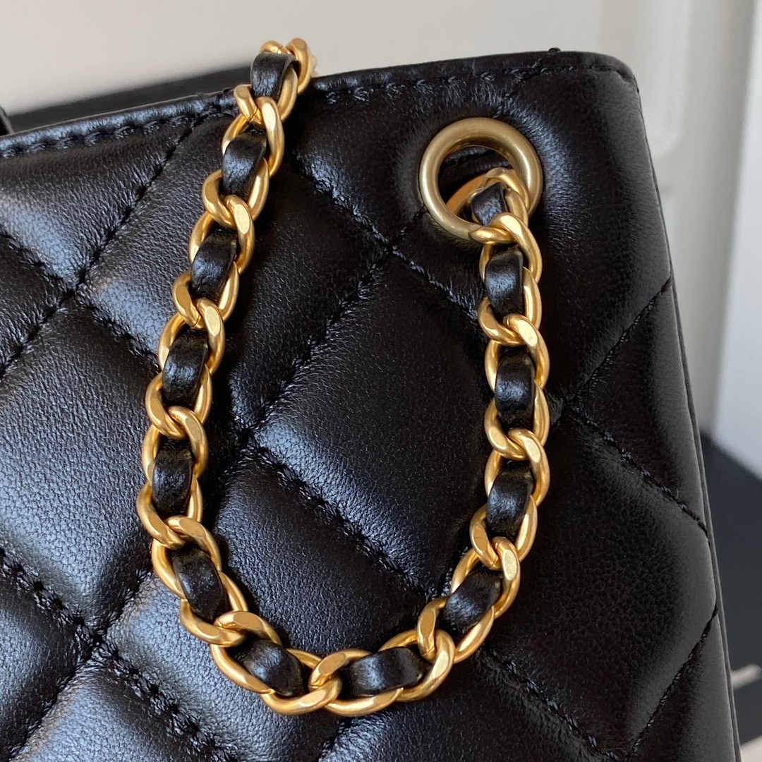 Ch*el BAGUETTE BAG 16.5×26.5×5cm