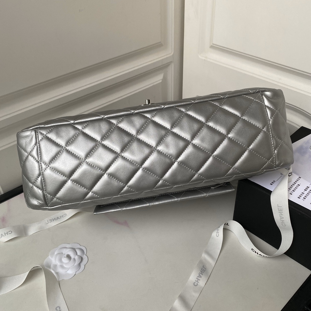 Ch*el CLASSIC FLAP SILVER 28x38x12cm