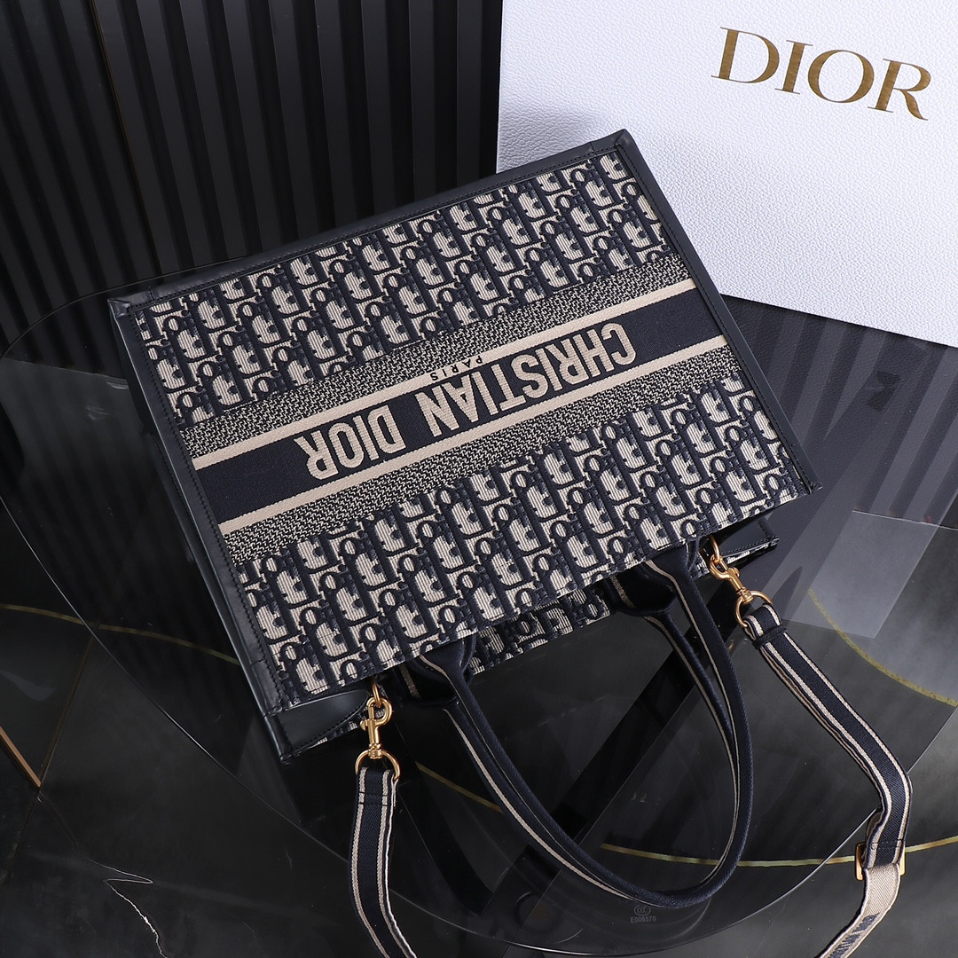 Medium D*0r Book Tote Blue D*0r Oblique Embroidery and Calfskin 14.5 x 11 x 7 inches