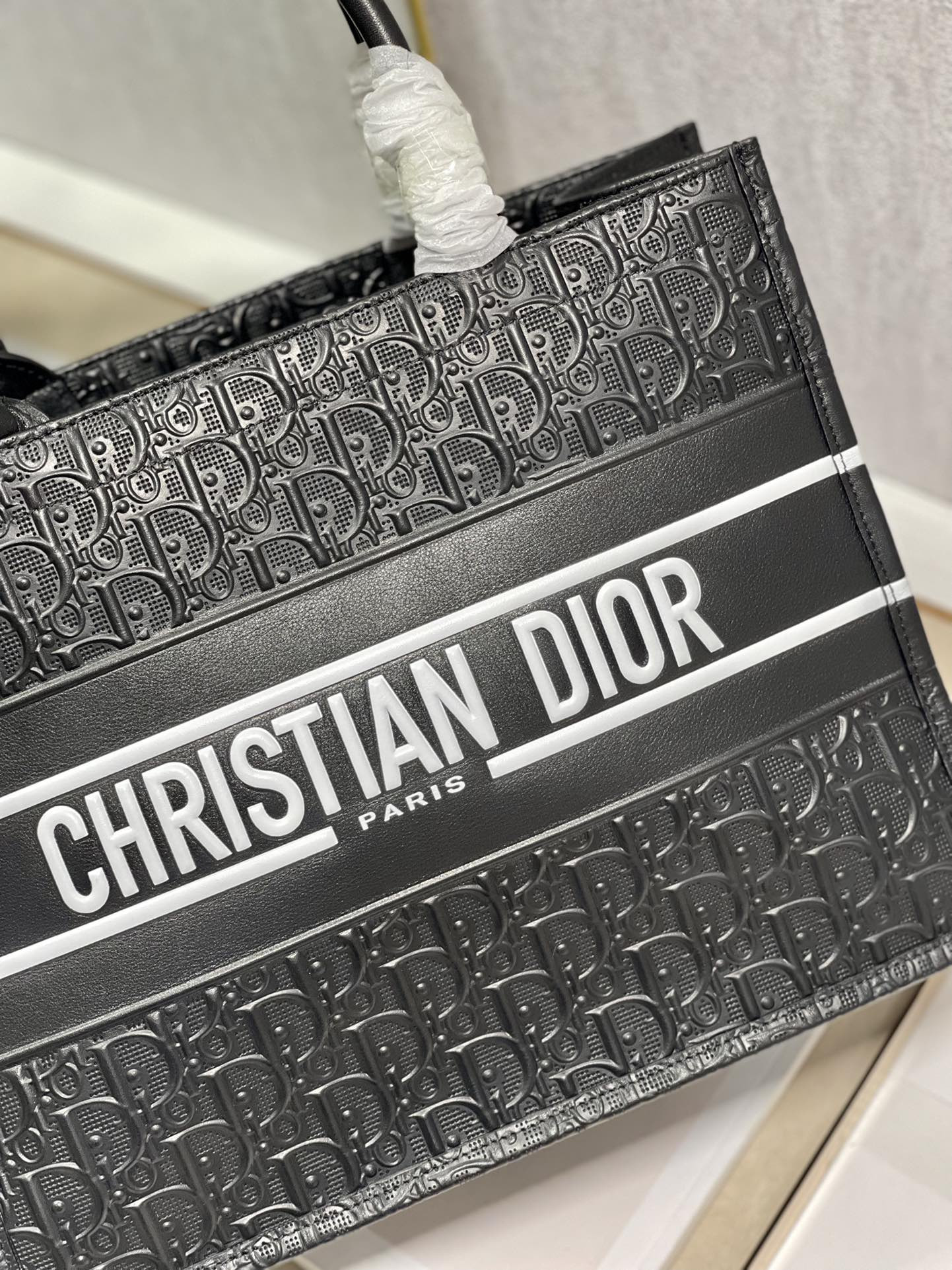 Calfskin Embossed Medium D*0r Book Tote Black WHITE 14 x 11 x 6.5 inches