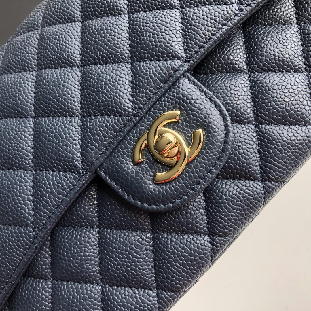 Ch*el CLASSIC HANDBAG GRAINED CALFSKIN & GOLD-TONE METAL NAVY 6 × 9.9 × 2.5 in