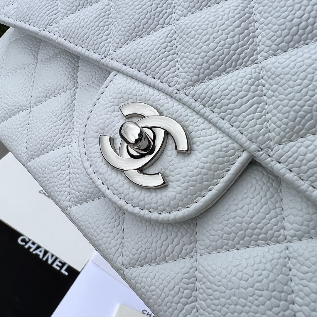 Ch*el CLASSIC HANDBAG GRAINED CALFSKIN & SILVER-TONE METAL WHITE 6 × 9.9 × 2.5 in