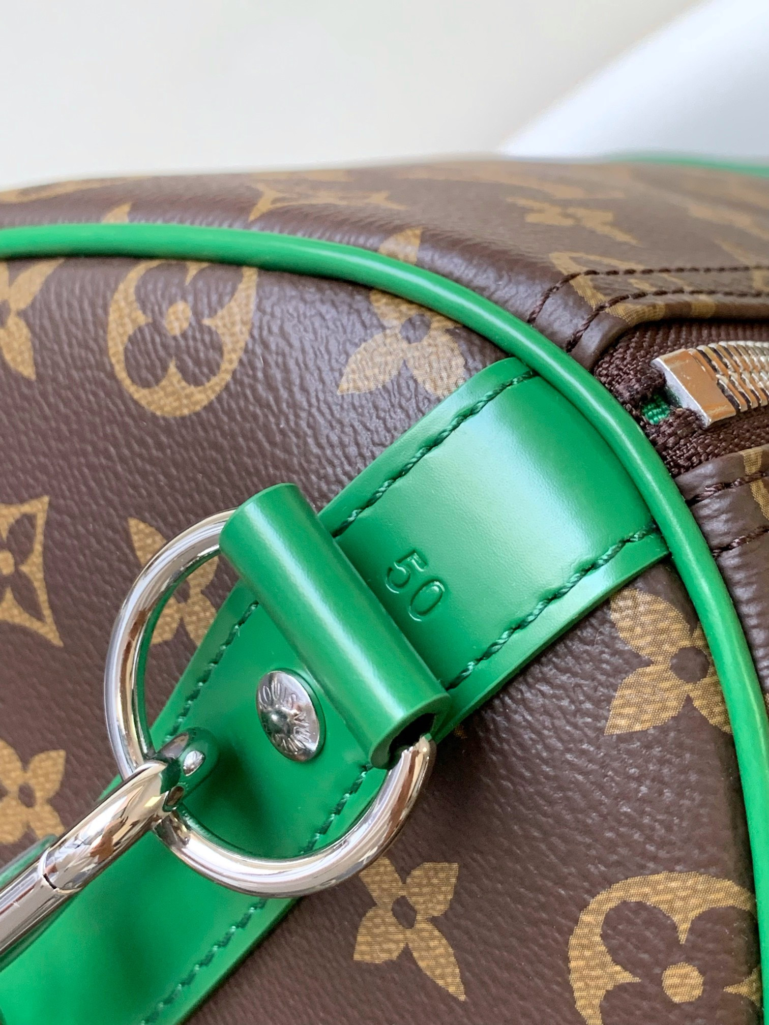 L0*is V*t0n Keepall Bandoulière 50 M46674