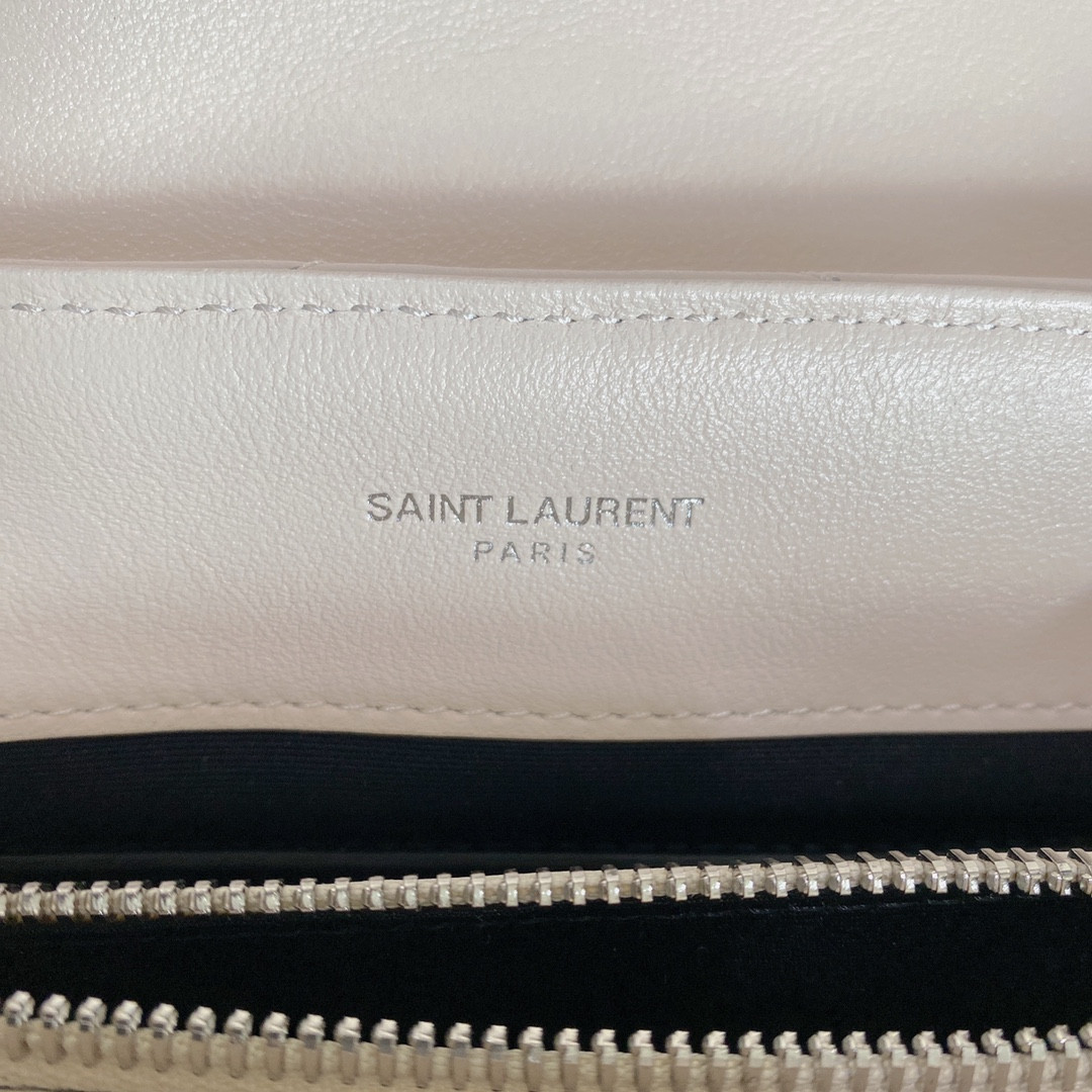 Y*L LOULOU SMALL IN QUILTED LEATHER WHITE 9 X 6.1 X 3.3 INCHES