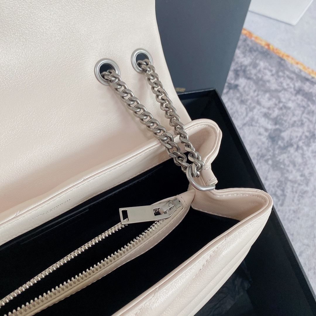 Y*L LOULOU SMALL IN QUILTED LEATHER WHITE 9 X 6.1 X 3.3 INCHES