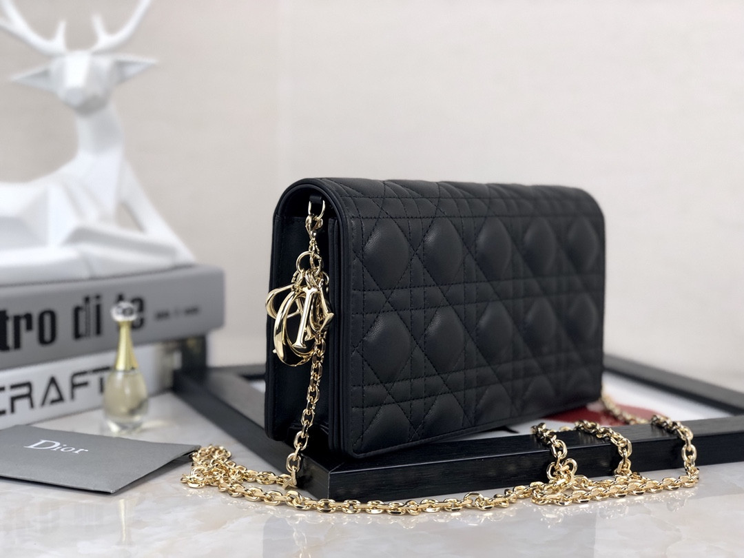 Lady D*0r Pouch Black Cannage 8.5 x 4.5 x 1 inches