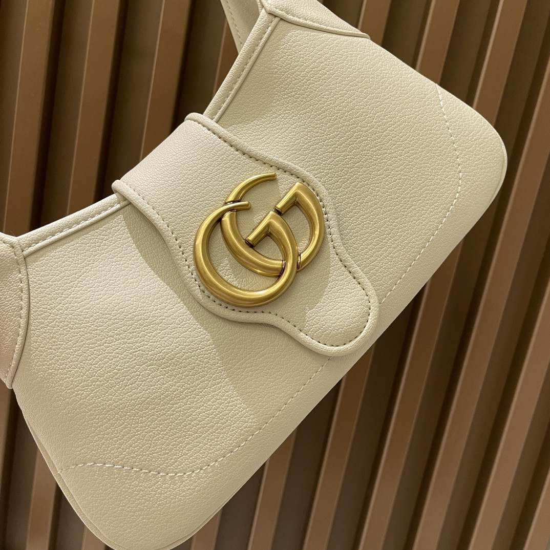 G*u*i APHRODITE SHOULDER BAG WHITE 27 X 13.5 X 2 cm