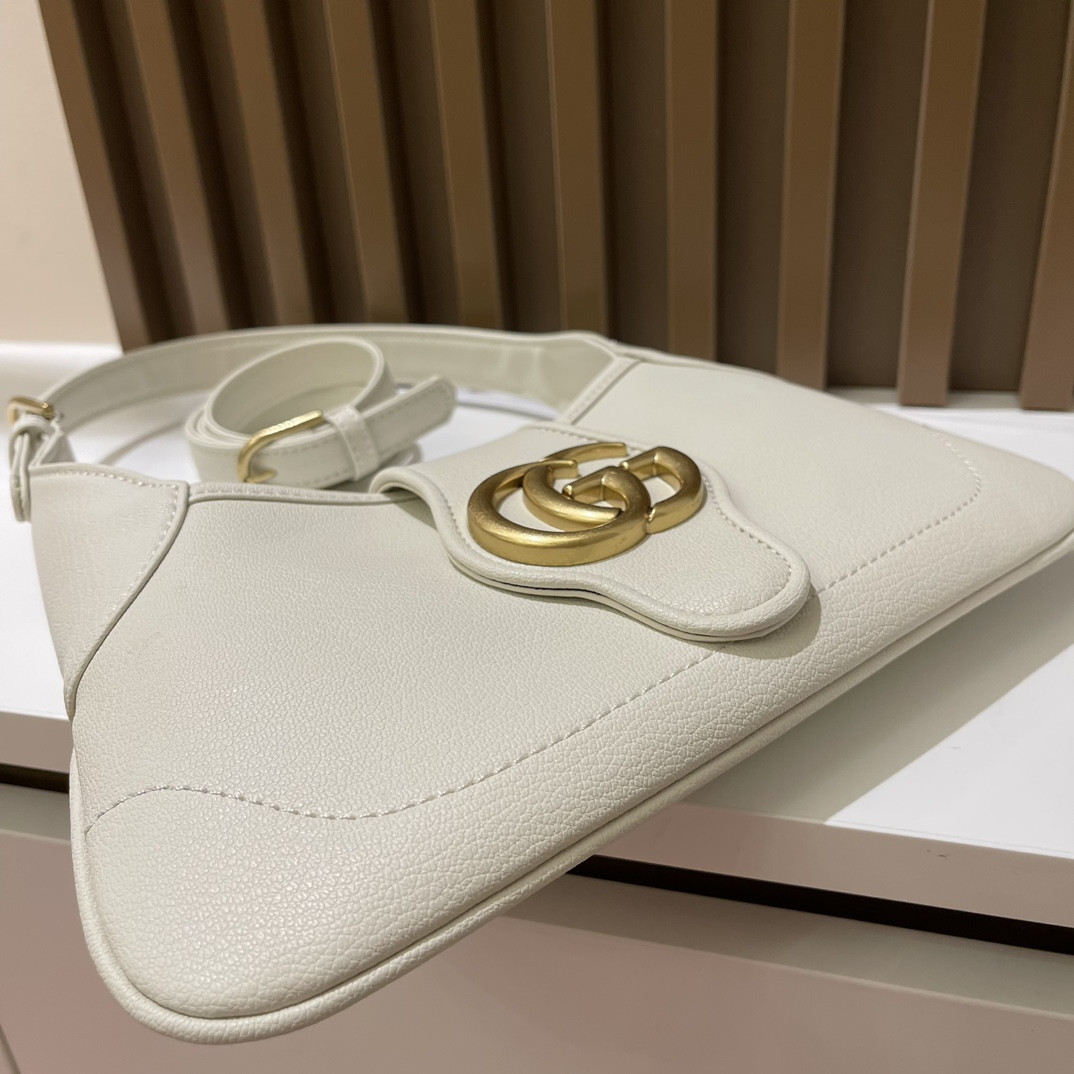 G*u*i APHRODITE SHOULDER BAG WHITE 27 X 13.5 X 2 cm