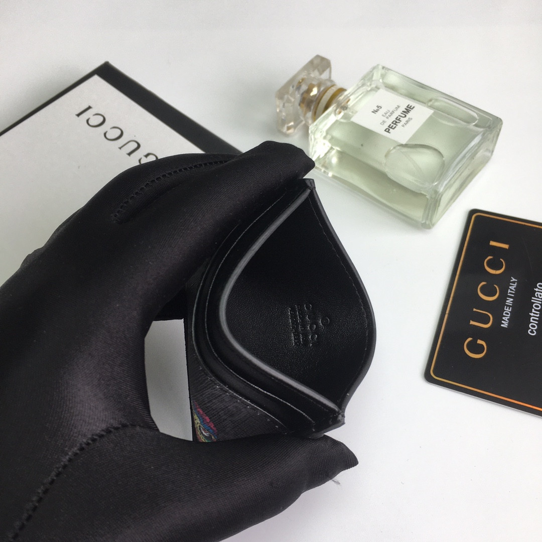 G*u*i GG CARD CASE WALLET