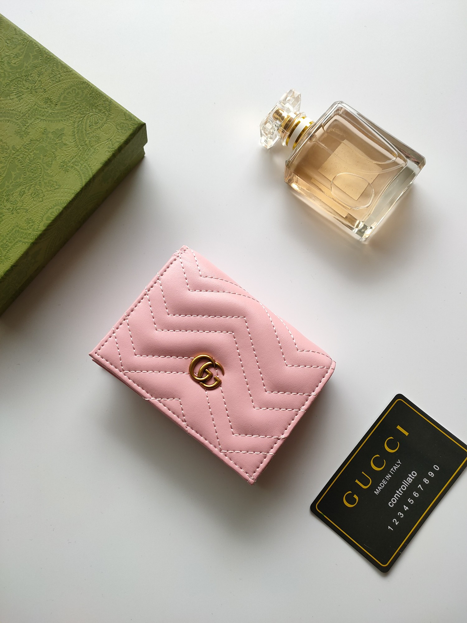 G*u*i GG CARD CASE WALLET