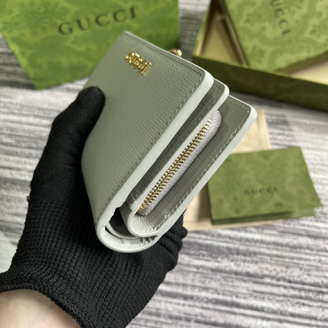G*u*i Script Zip-Around Wallet gray 14 x 18.5 x 3cm
