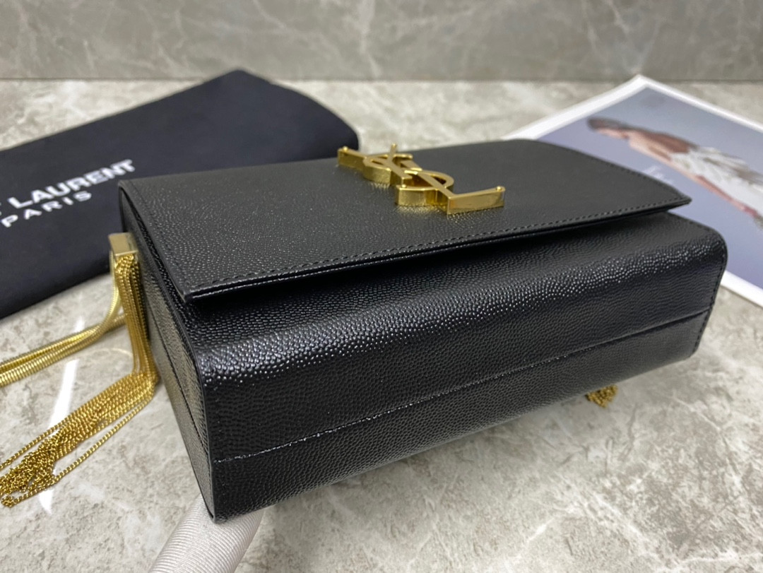 Y*L KATE MEDIUM IN GRAIN DE POUDRE EMBOSSED LEATHER 9.4 X 5.7 X 2.1 INCHES