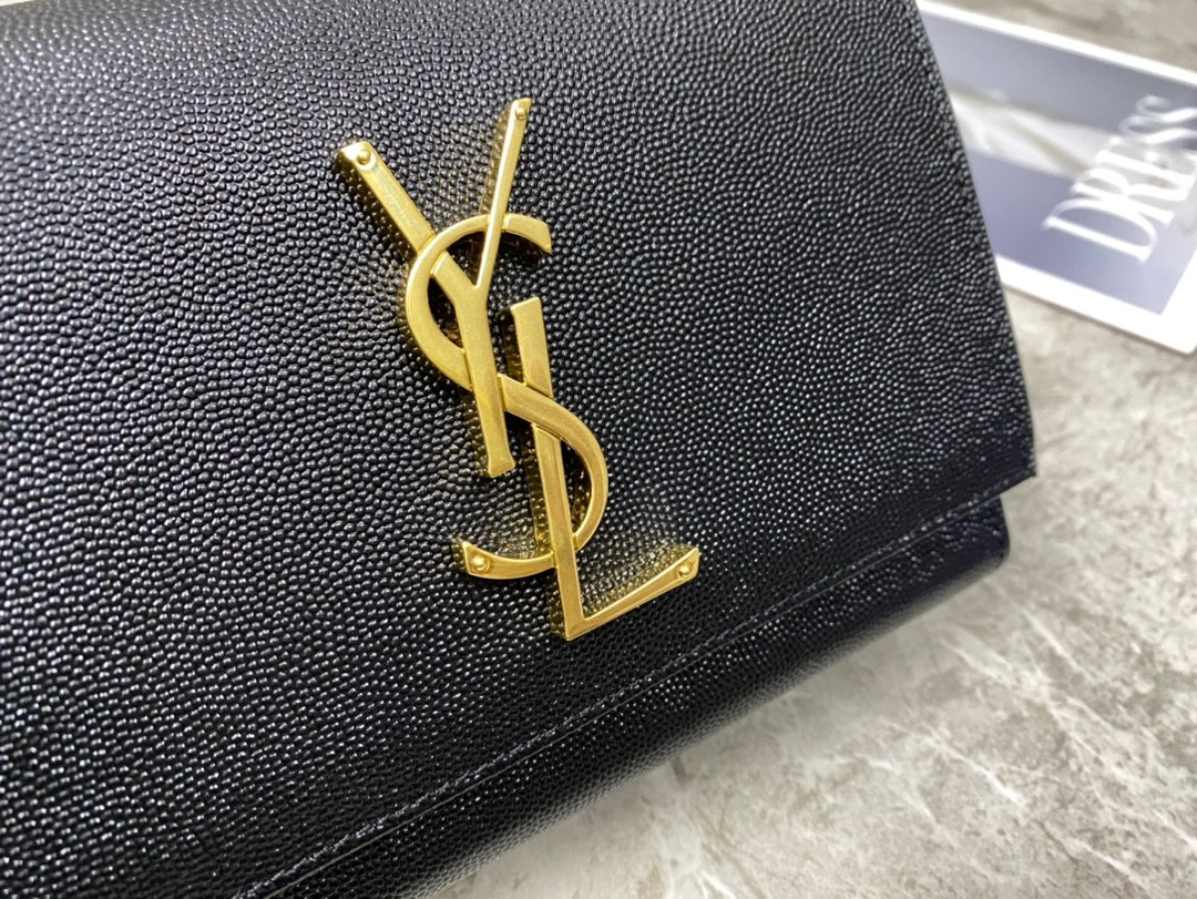 Y*L KATE MEDIUM IN GRAIN DE POUDRE EMBOSSED LEATHER 9.4 X 5.7 X 2.1 INCHES