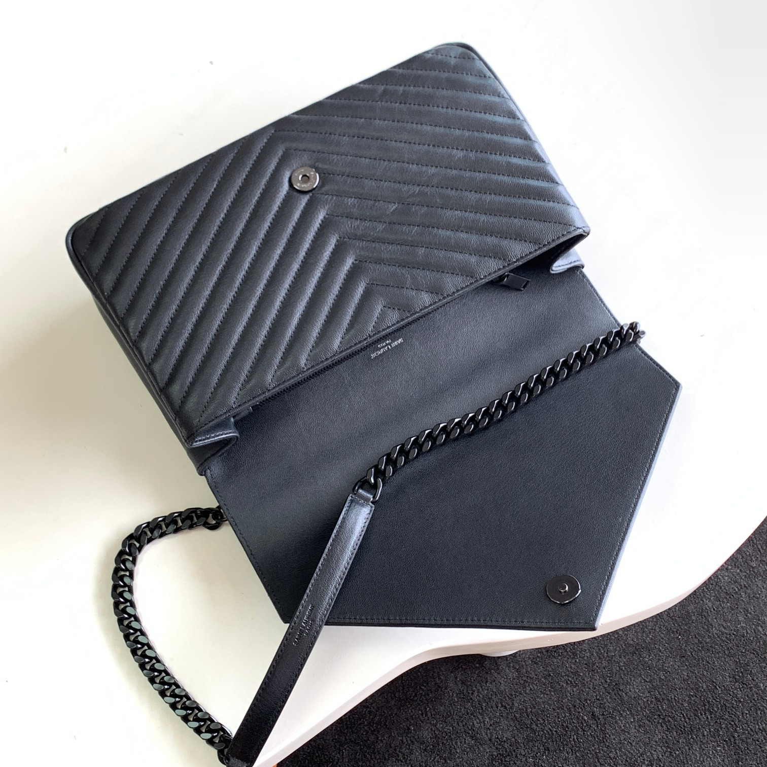 Y*L COLLEGE LARGE IN QUILTED LEATHER BLACK 32X21X8 CM