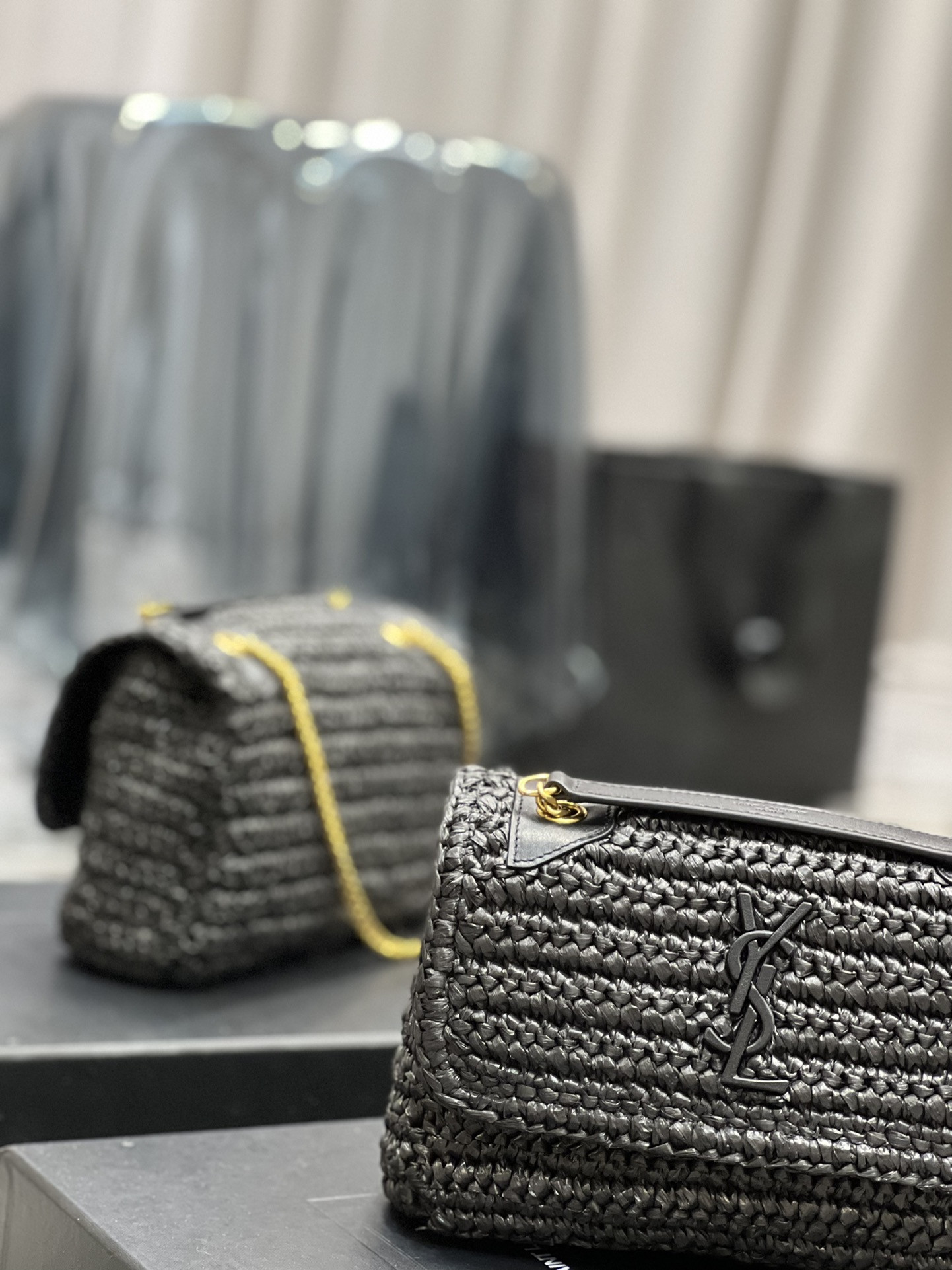 Y*L NIKI CHAIN BAG IN RAFFIA AND LEATHER BLACK 22×16.5×12 CM