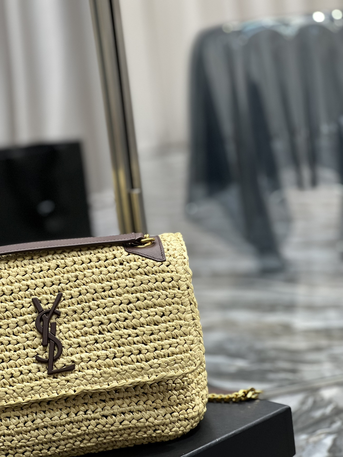 Y*L NIKI MEDIUM CHAIN BAG IN RAFFIA AND LEATHER BEIGE 11 X 7.8 X 3.3 INCHES
