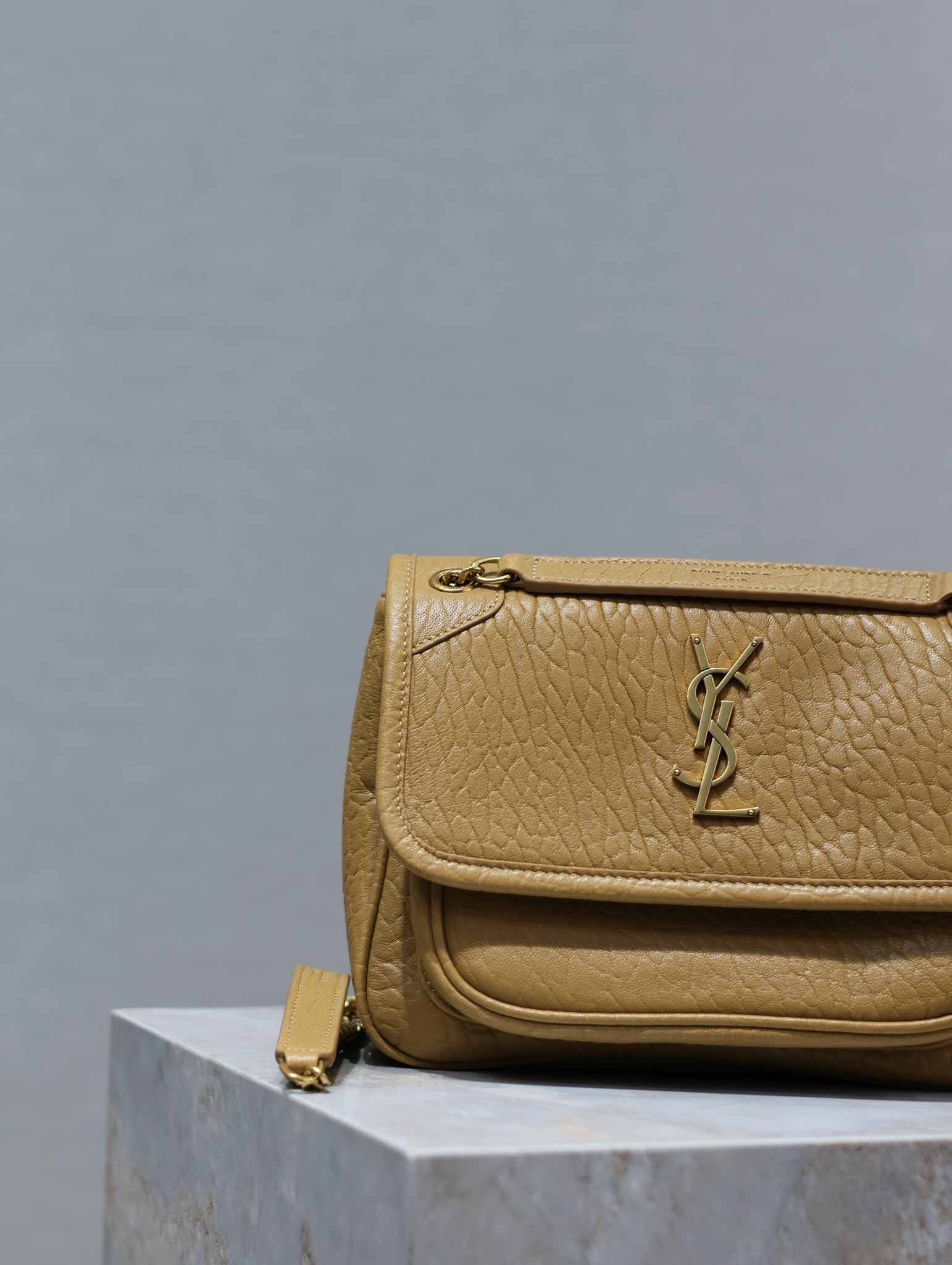 Y*L NIKI BABY IN VINTAGE LEATHER DARK CORK 8.2 X 6 X 2.9 INCHES