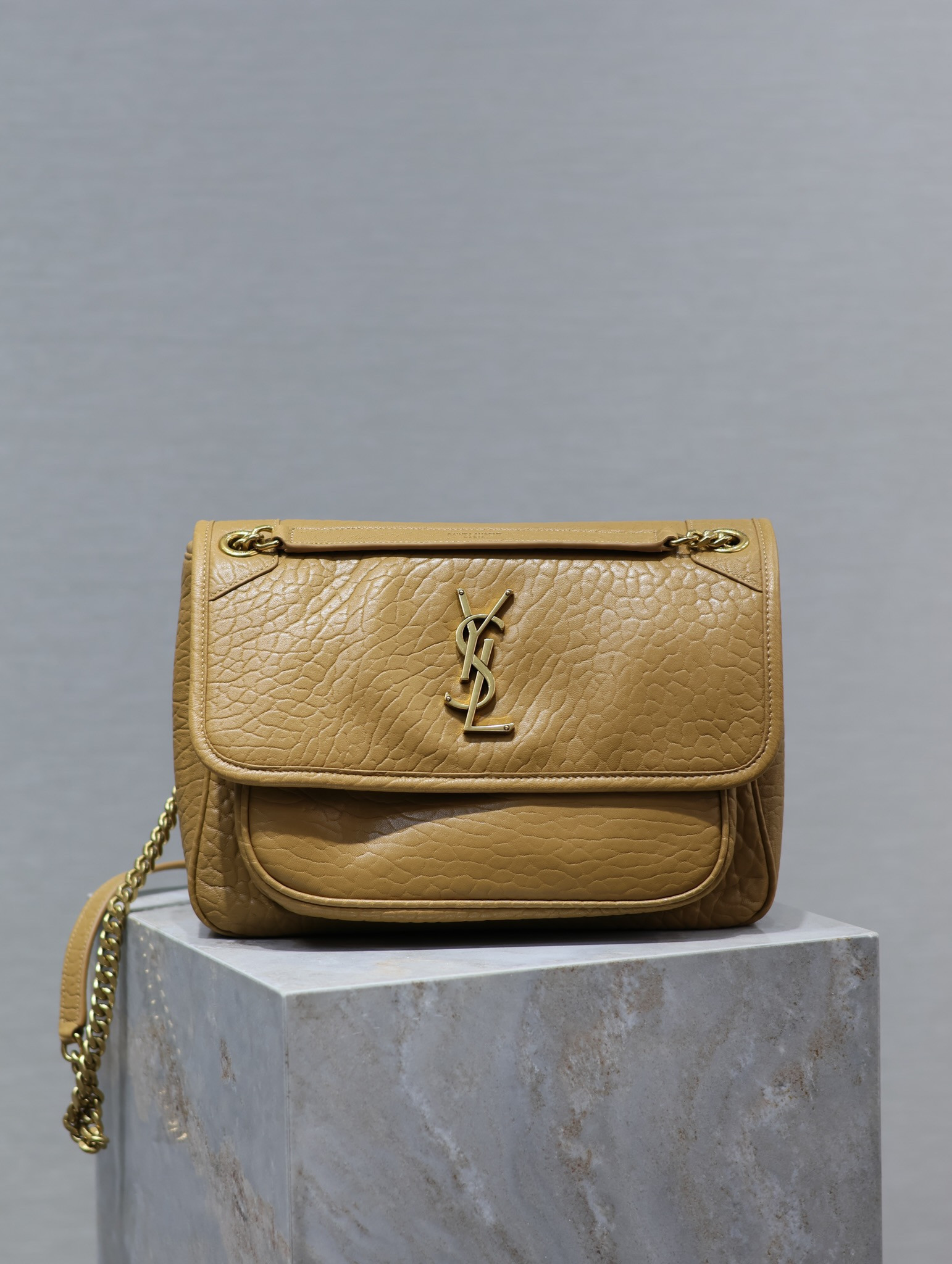 Y*L NIKI MEDIUM IN VINTAGE LEATHER DARK CORK 11 X 7.8 X 3.3 INCHES