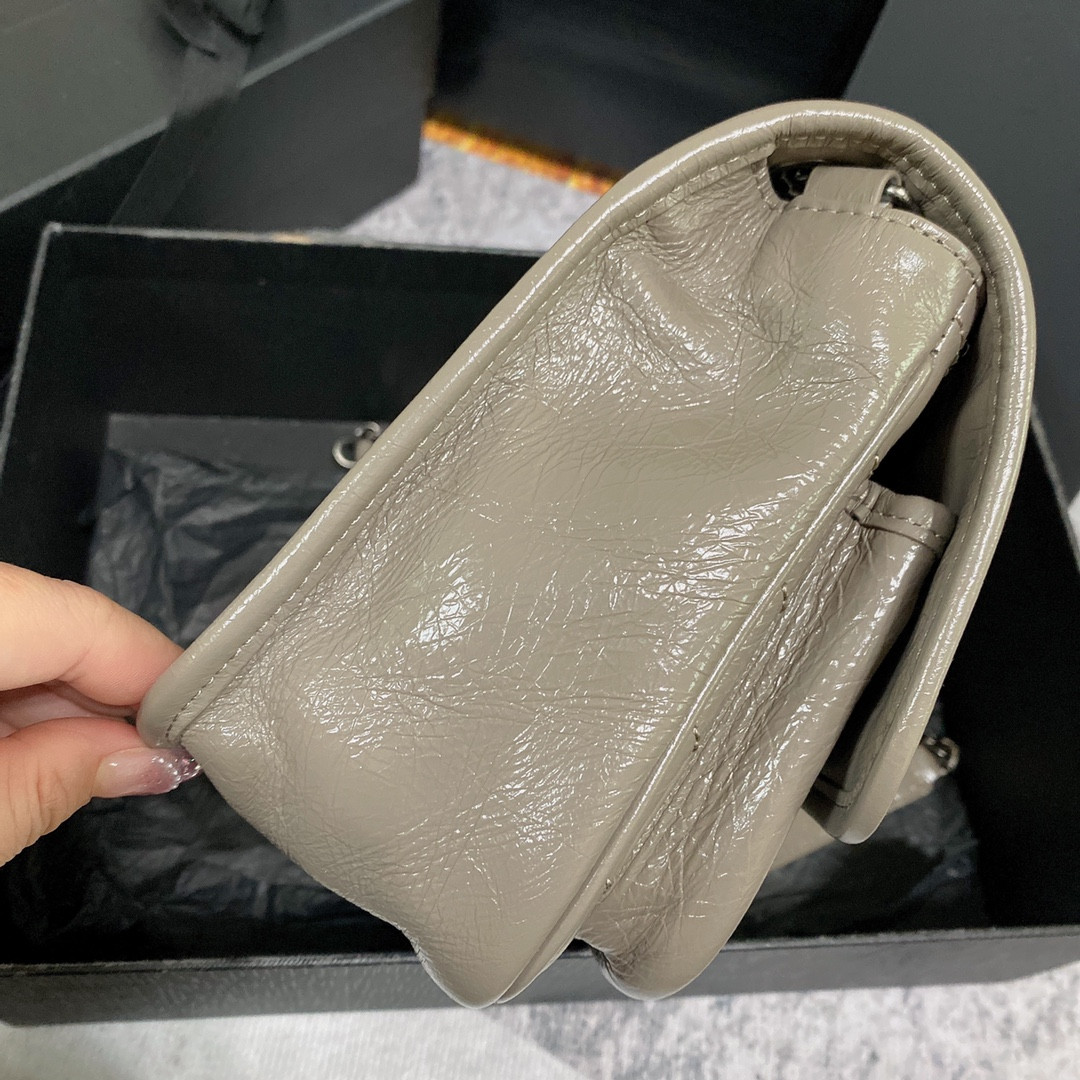 Y*L NIKI BABY IN VINTAGE LEATHER LIGHT GRAY 8.2 X 6 X 2.9 INCHES