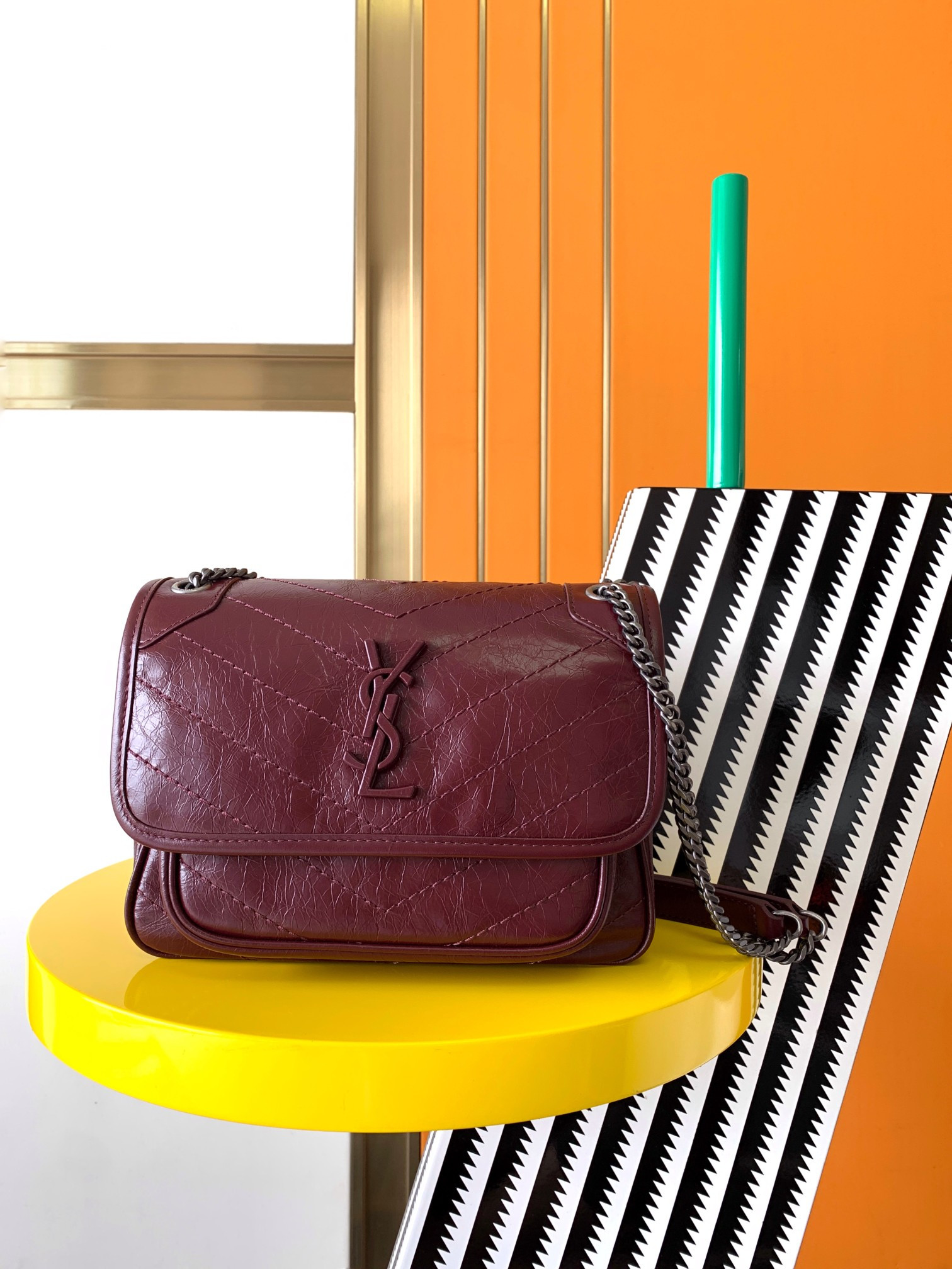 Y*L NIKI BABY IN VINTAGE LEATHER Claret 8.2 X 6 X 2.9 INCHES