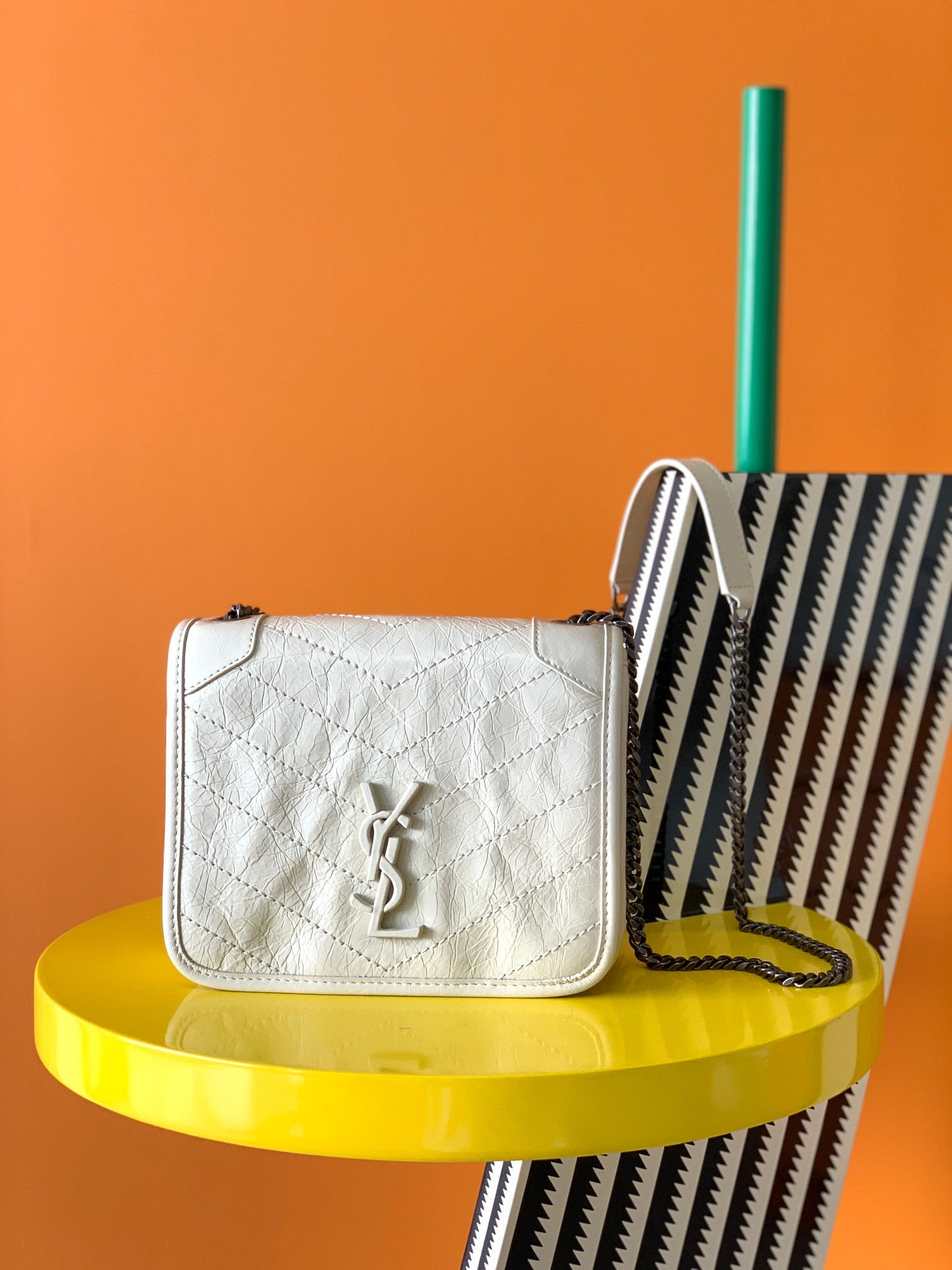 Y*L NIKI CHAIN WALLET IN SHINY LEATHER WHITE 19 x 15 x 6 CM