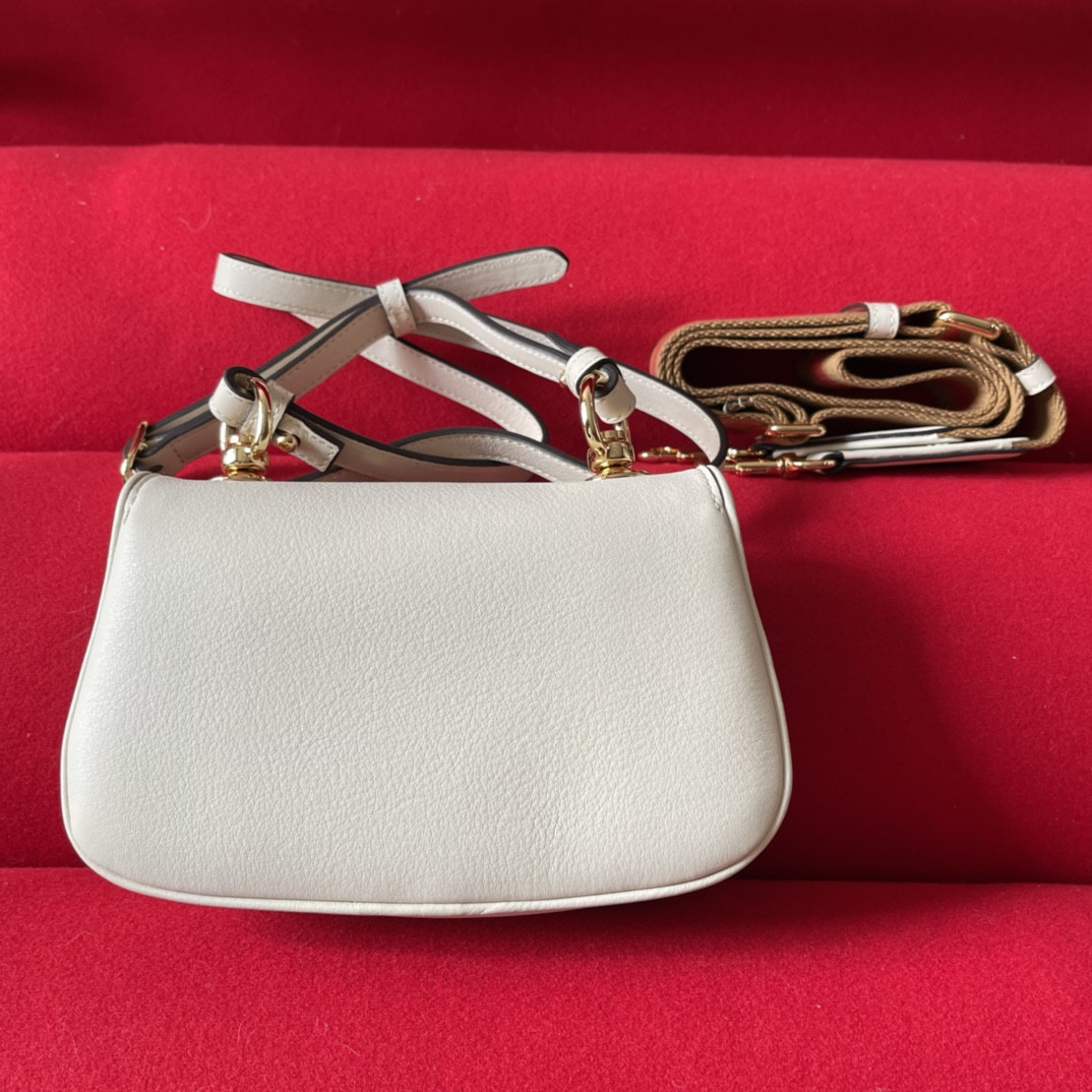 G*u*i BLONDIE MINI BAG WHITE 8.7"W x 5.1"H x 2.2"D