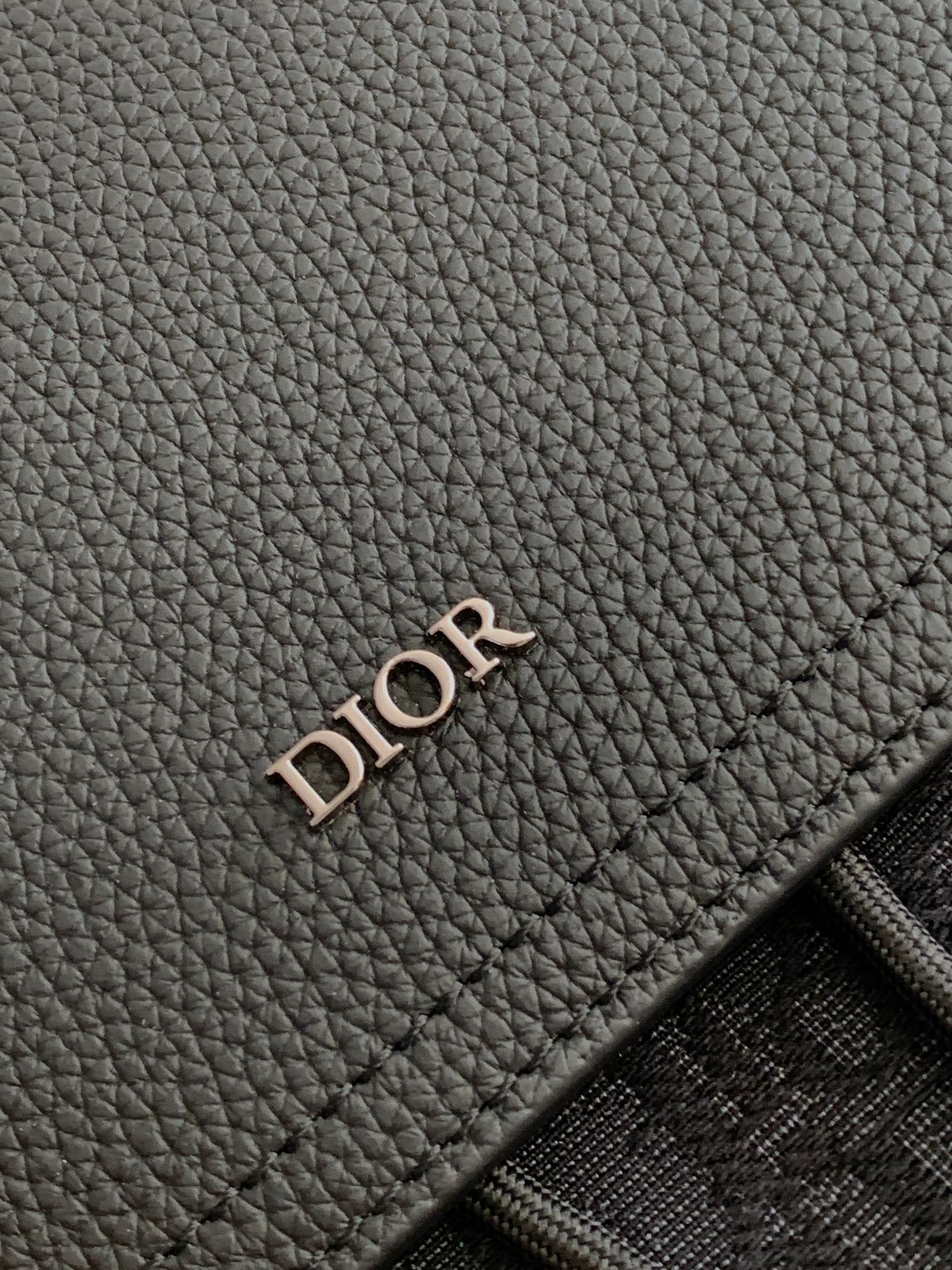 D*0r Saddle Backpack 10.5 x 16 x 5.5 inches