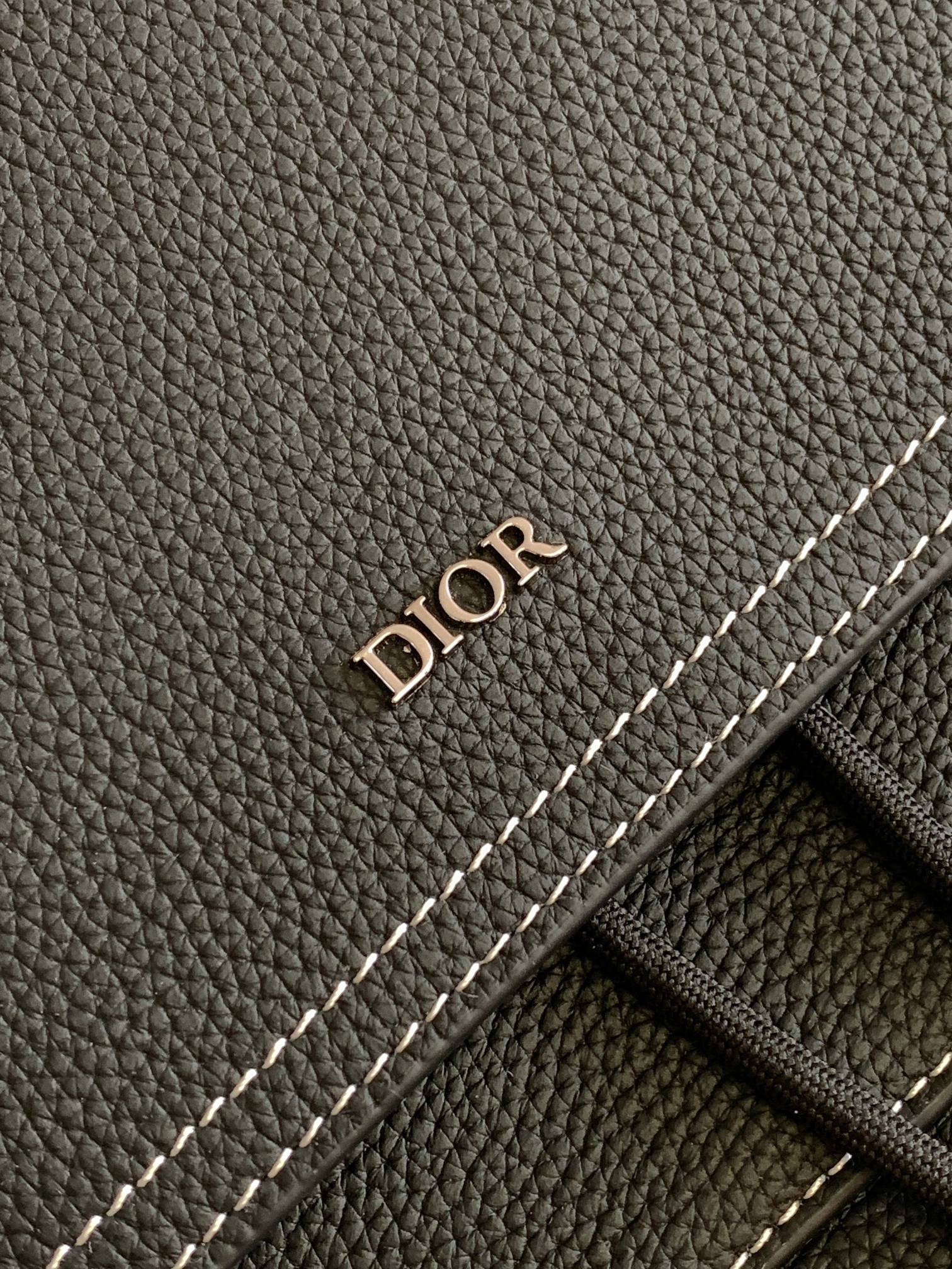 D*0r Saddle Backpack 10.5 x 16 x 5.5 inches