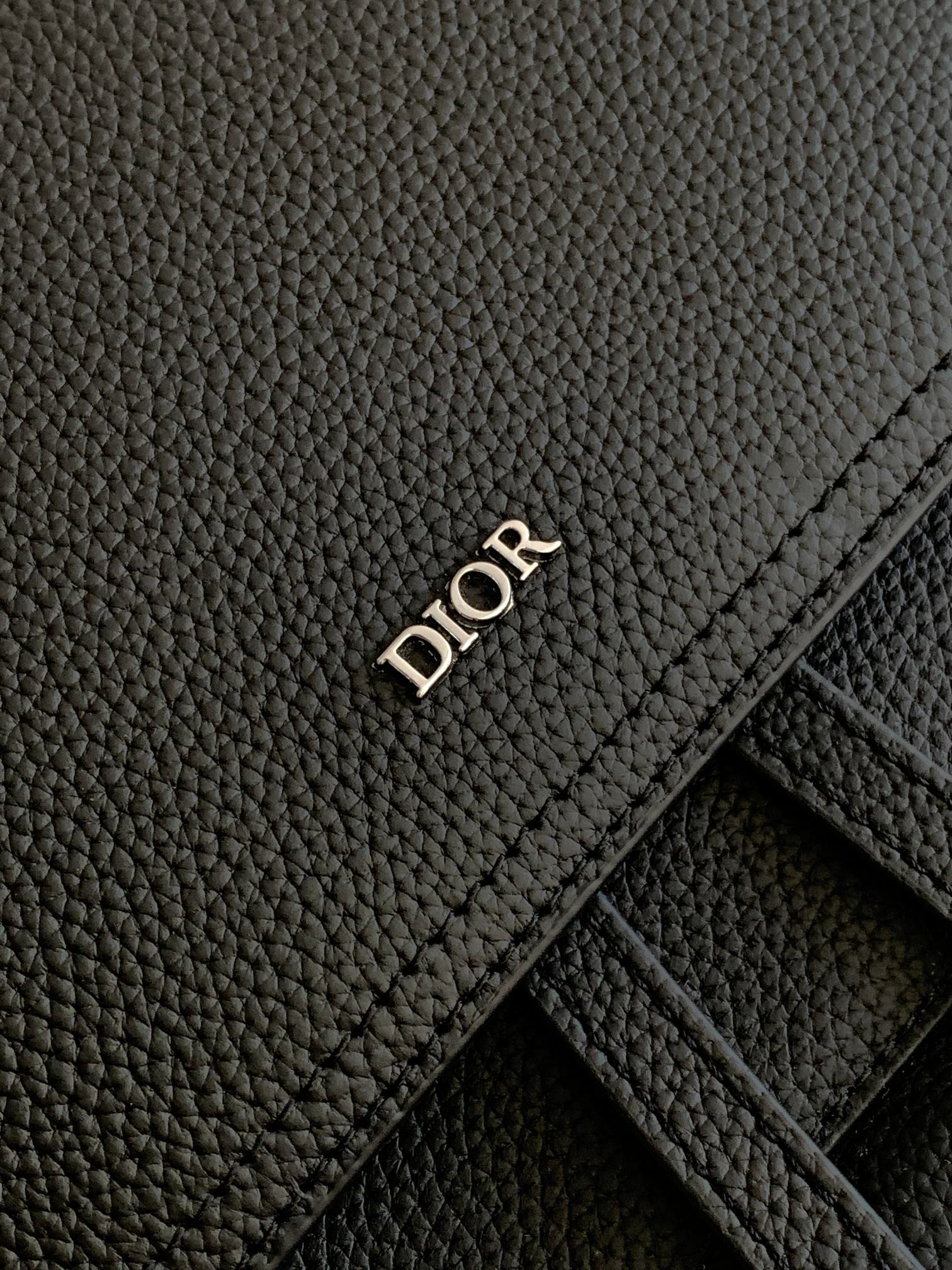 D*0r Saddle Backpack 10.5 x 16 x 5.5 inches