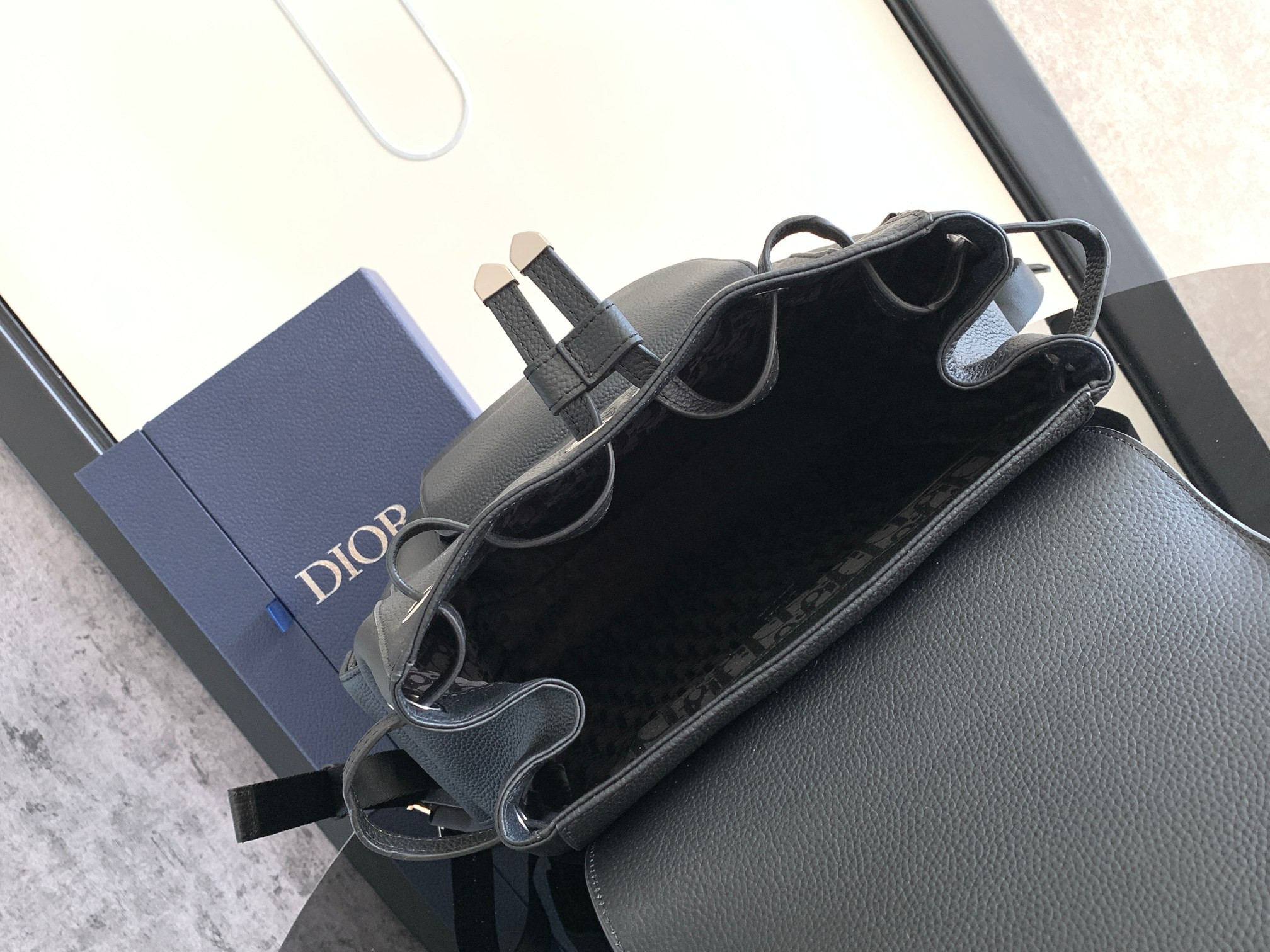 D*0r Saddle Backpack 10.5 x 16 x 5.5 inches