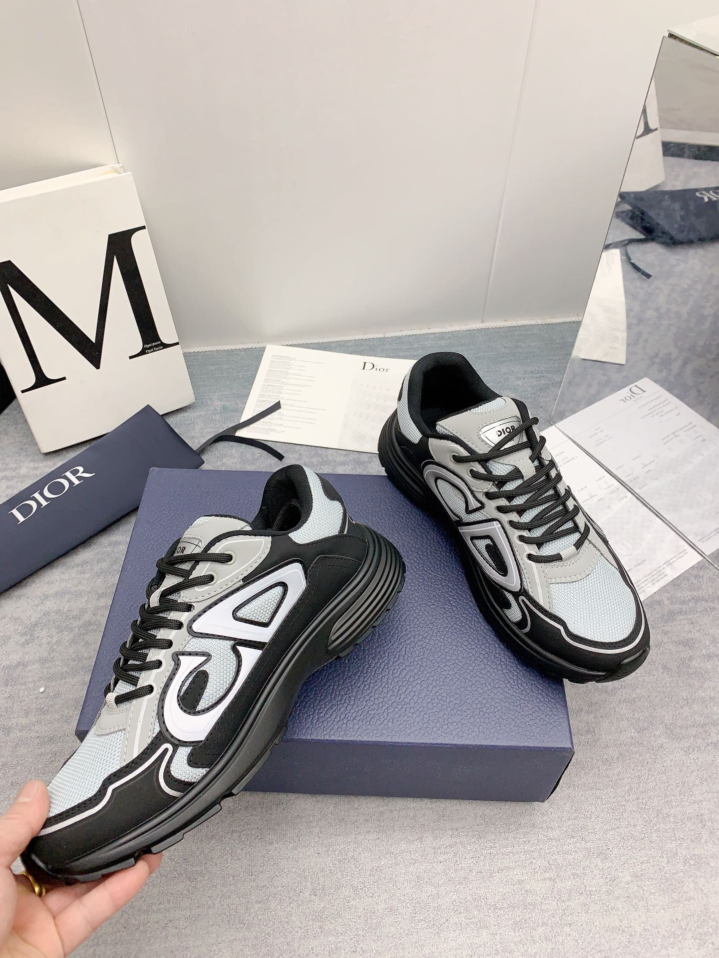 UA D*0r B30 Sneaker