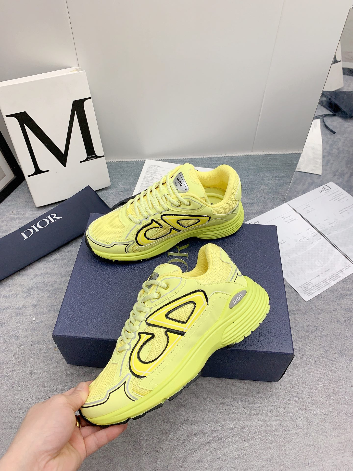 UA D*0r B30 Sneaker