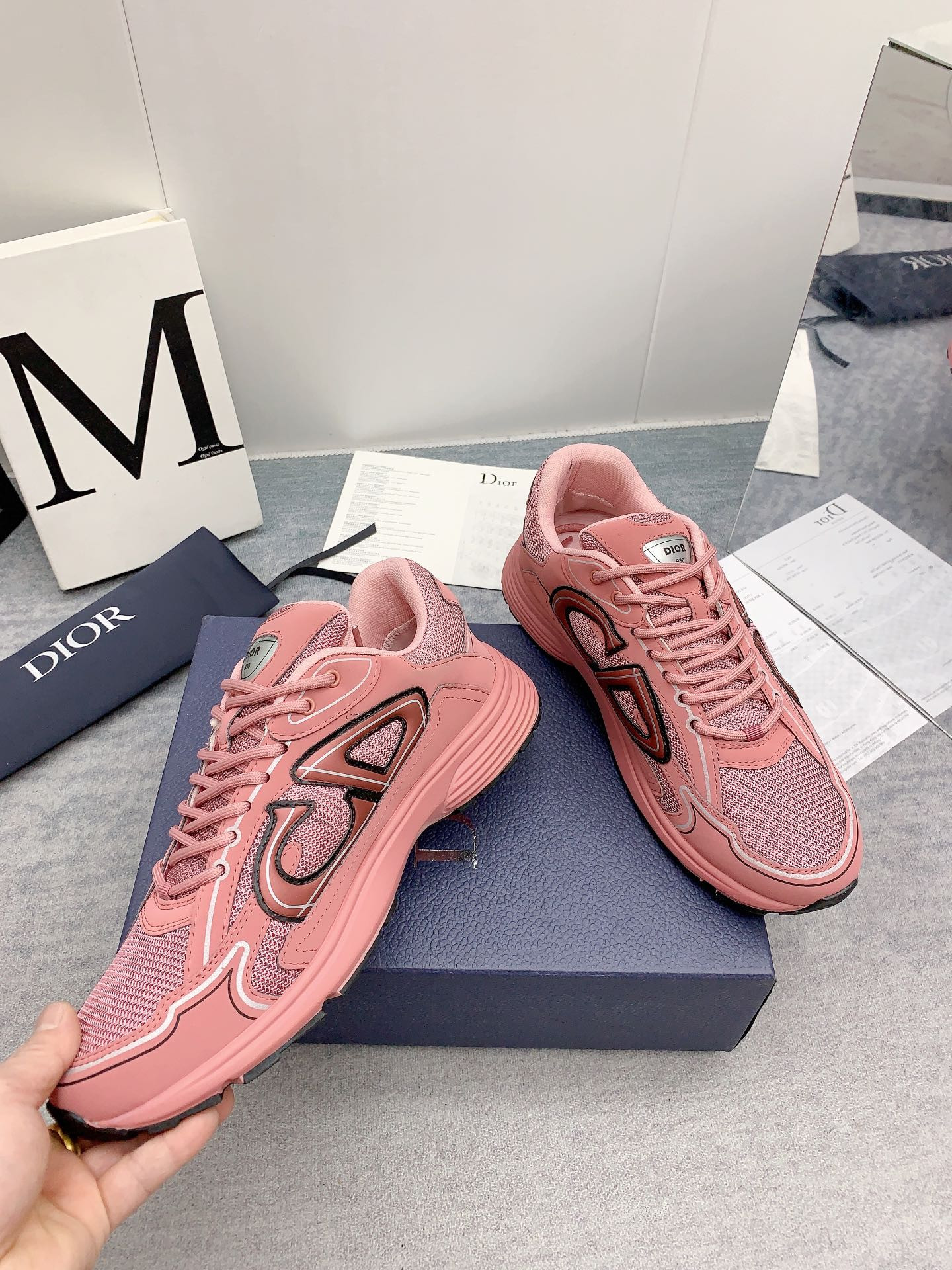UA D*0r B30 Sneaker