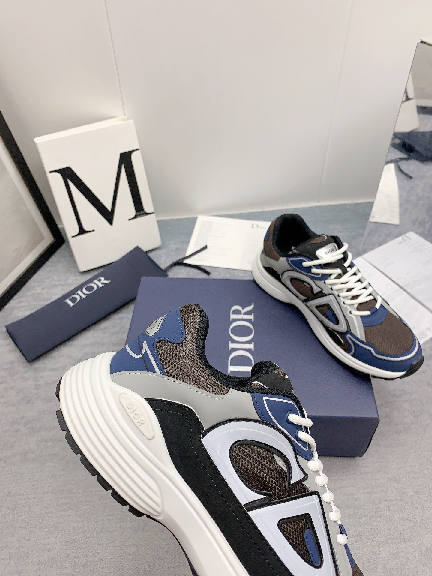 UA D*0r B30 Sneaker Anthracite Gray Mesh and Black Blue and D*0r Gray Technical Fabric