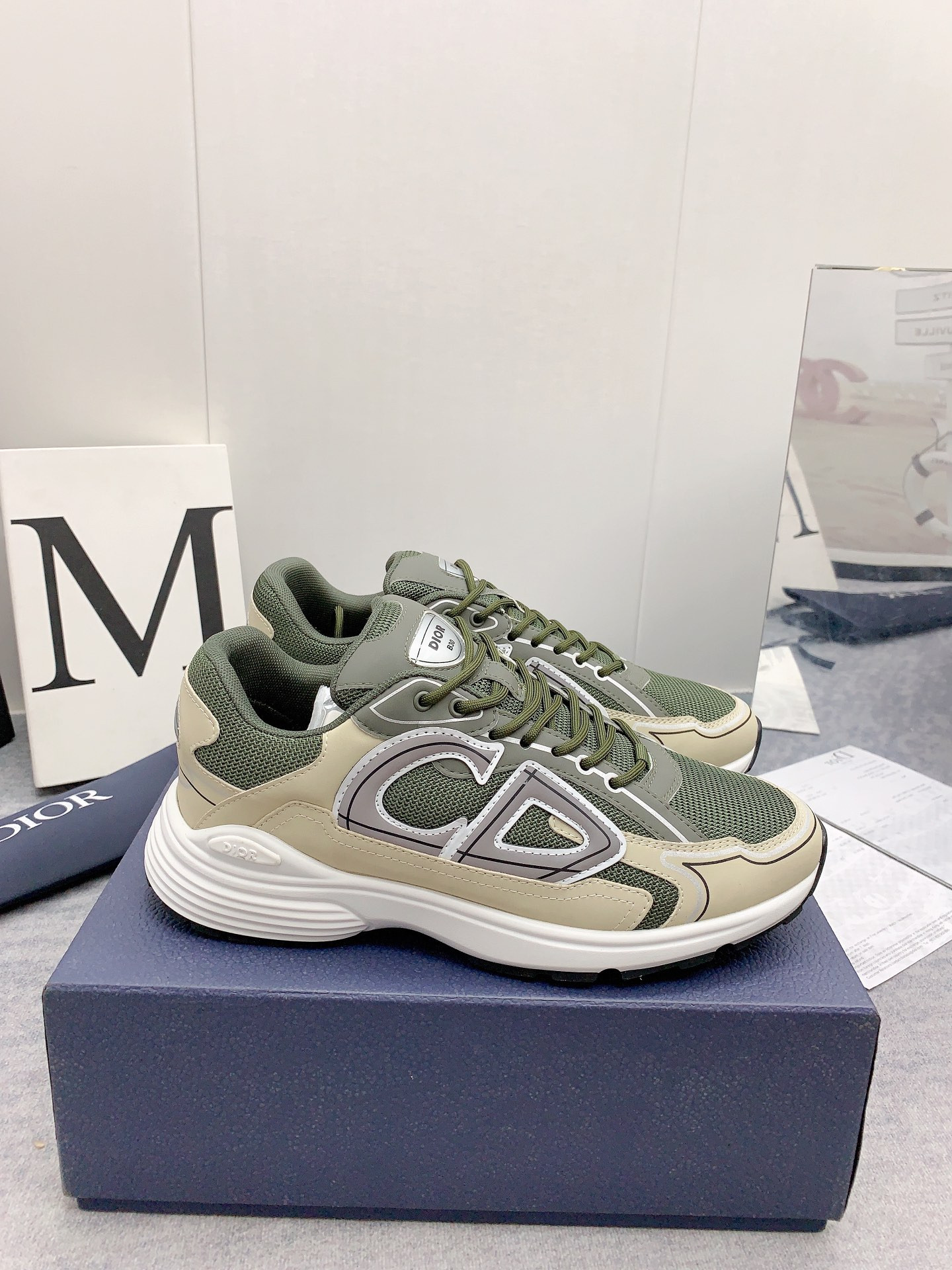 UA D*0r B30 Olive