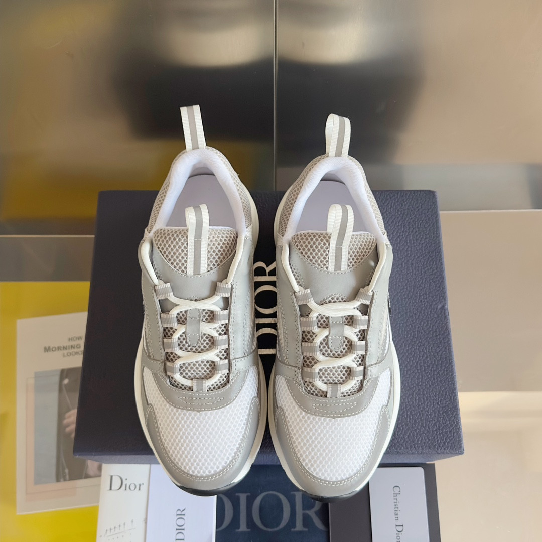 UA D*0r B22 white Sneaker