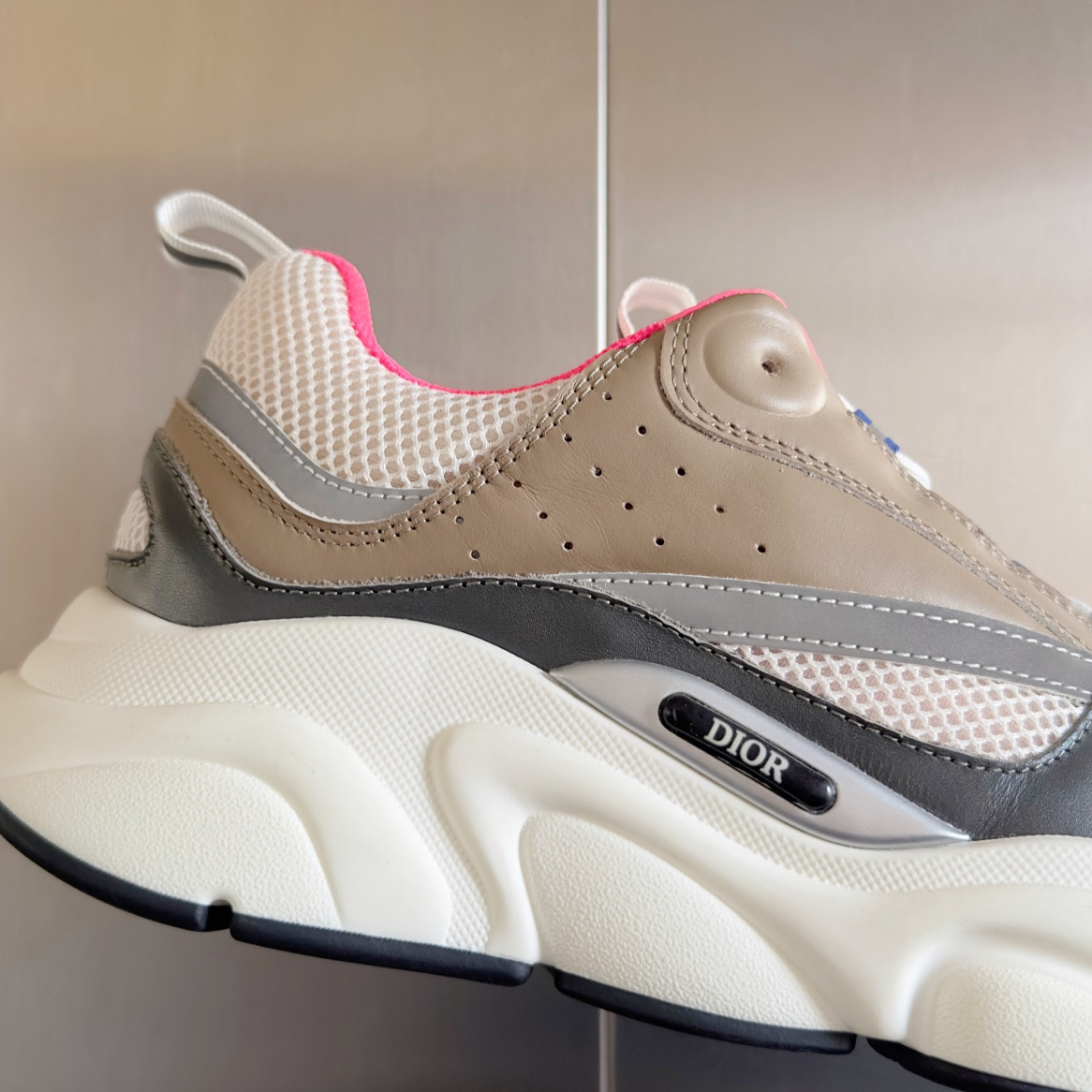 UA D*0r B22 Sneaker