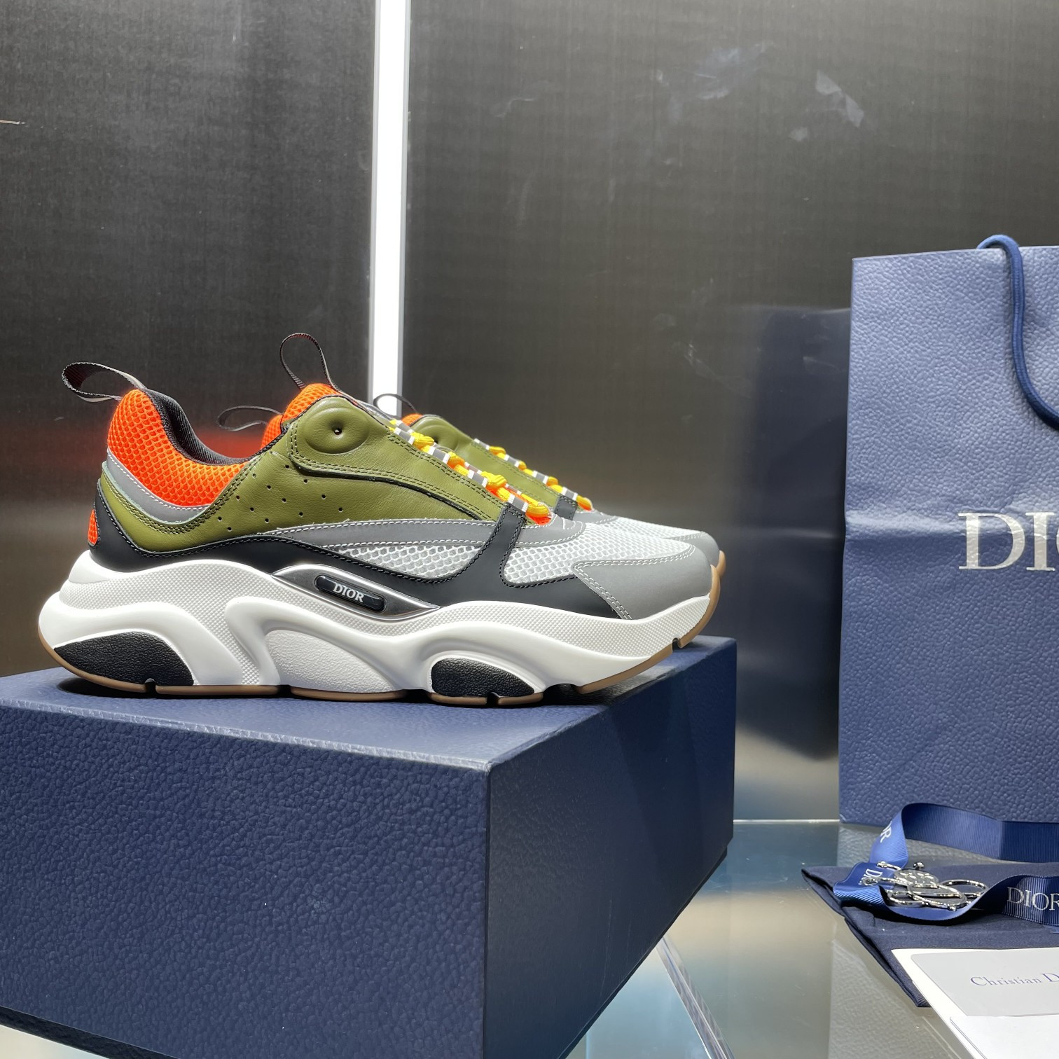 UA D*0r B22 green Sneaker