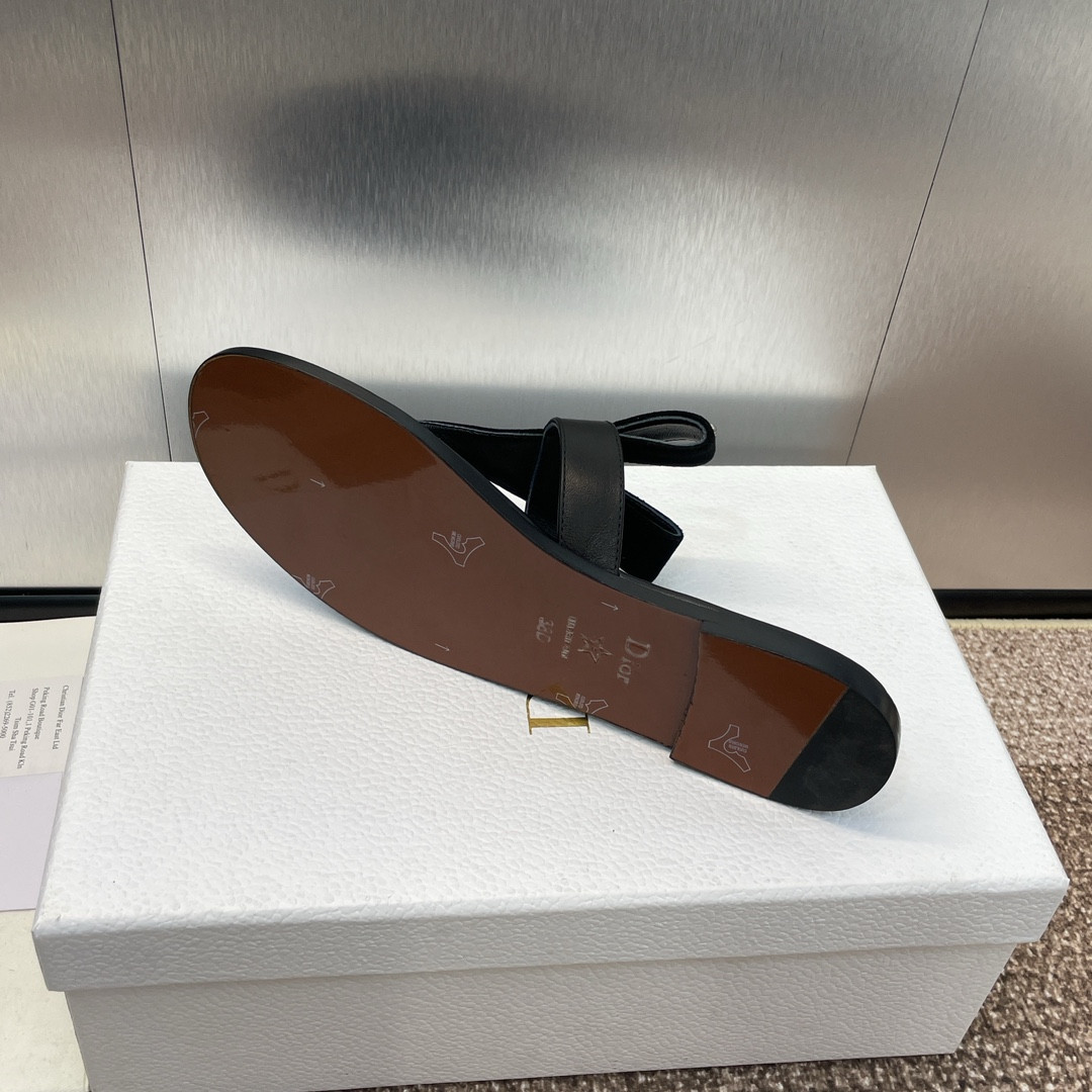 UA D*0r Slide 24SS