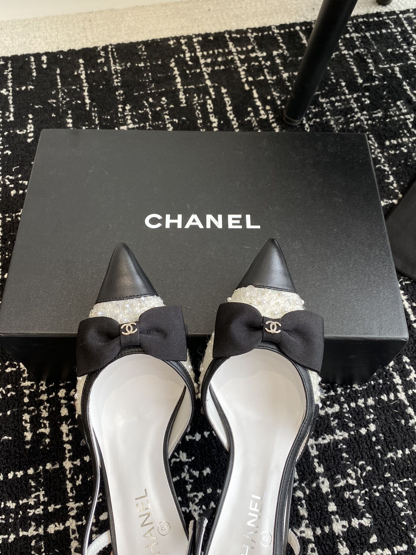 UA Ch*el SLINGBACKS