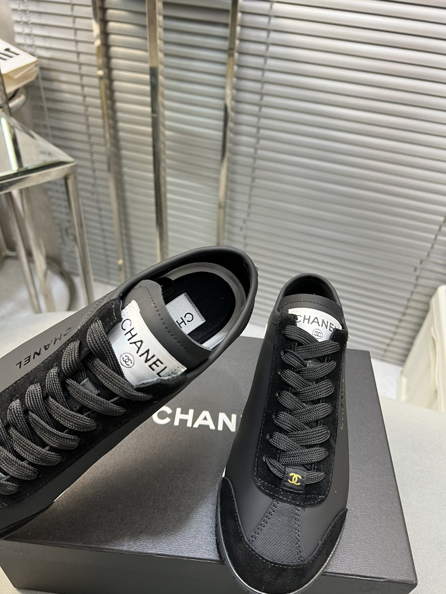 UA Ch*el SNEAKERS Calfskin & Suede Calfskin Black