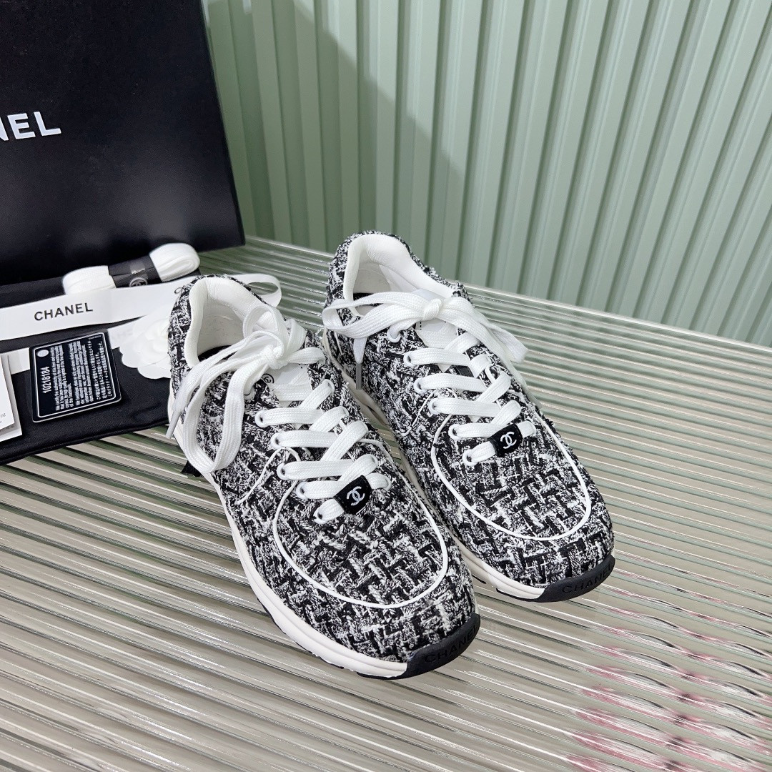 UA Ch*el SNEAKERS Tweed
