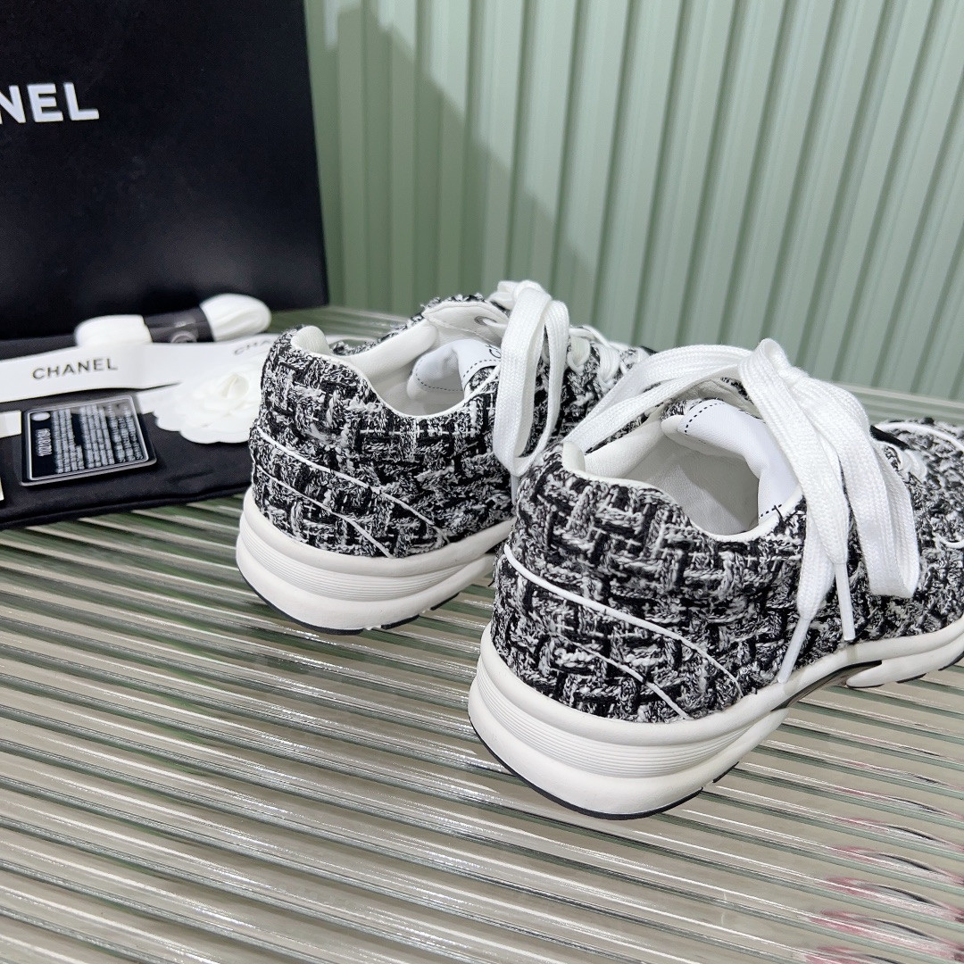 UA Ch*el SNEAKERS Tweed