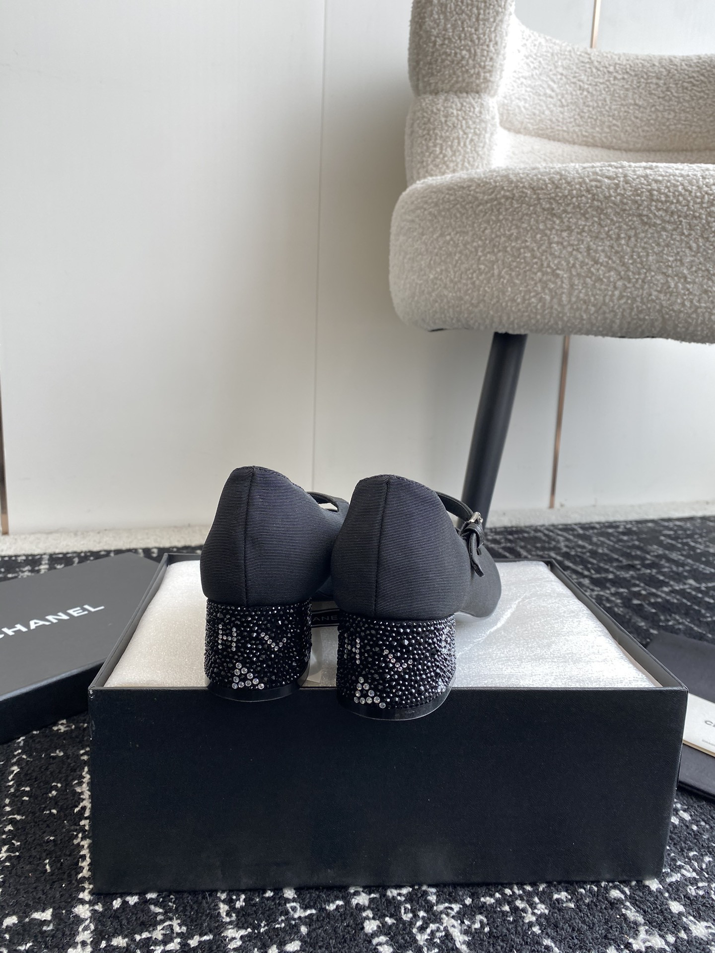 UA Ch*el MARY JANES Grosgrain & Strass