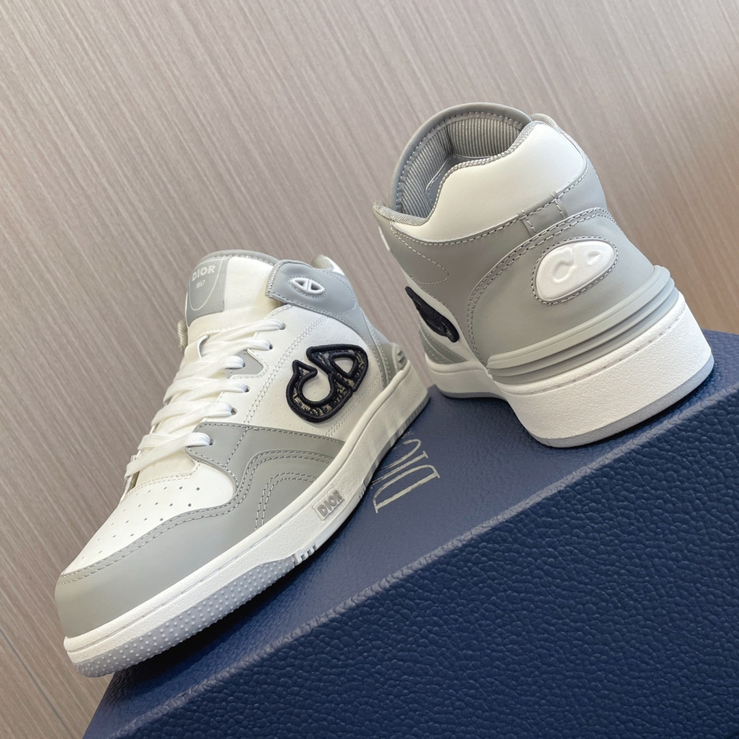 UA D*0r B57 Mid-Top Sneaker Gray and White