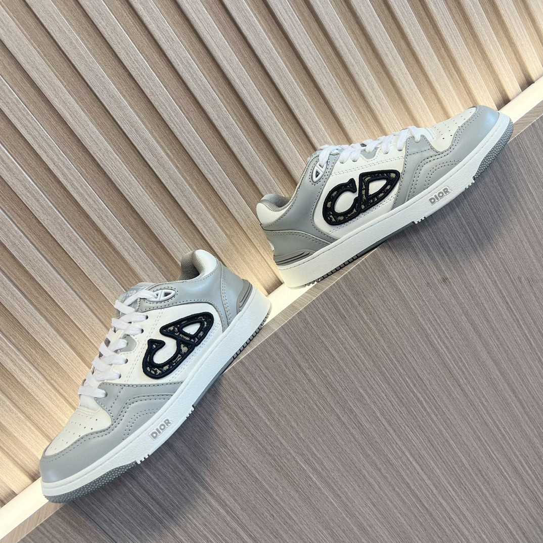 UA D*0r B57 Low-Top Sneaker Gray and White